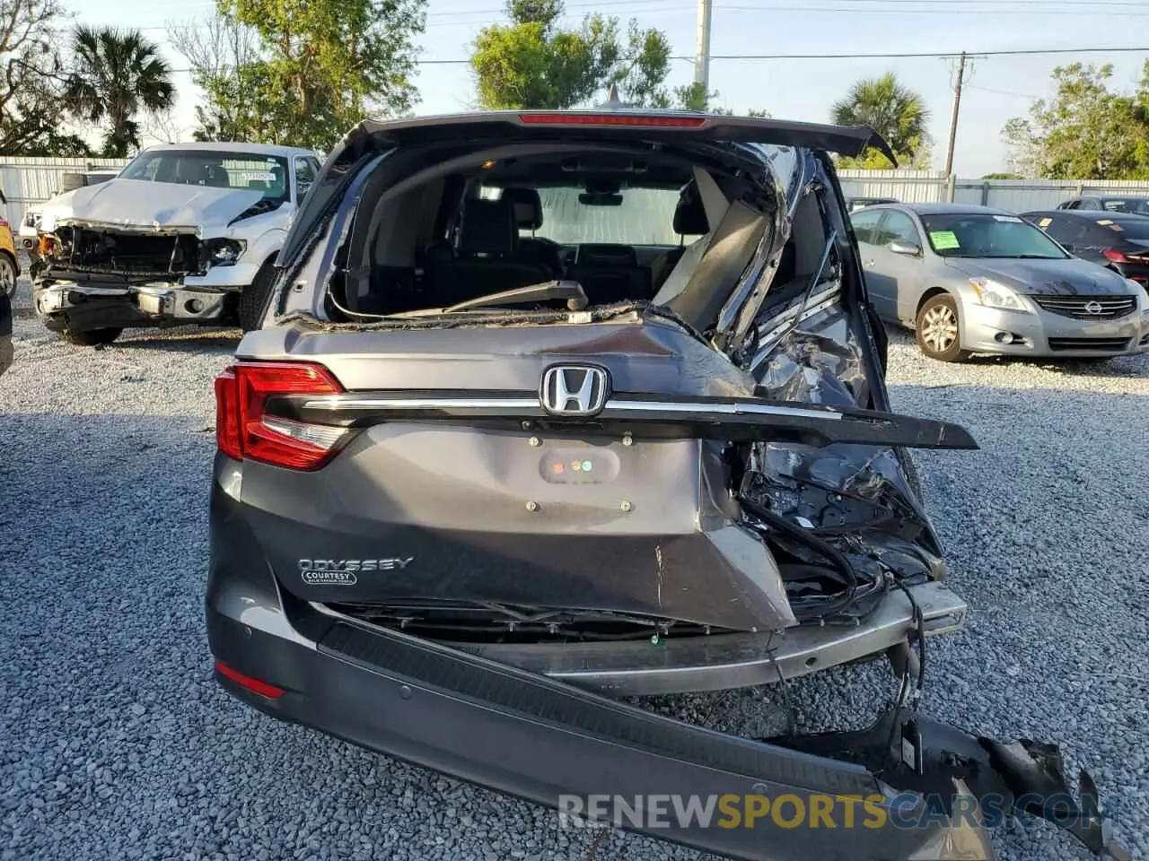 6 Photograph of a damaged car 5FNRL6H92PB018323 HONDA ODYSSEY 2023