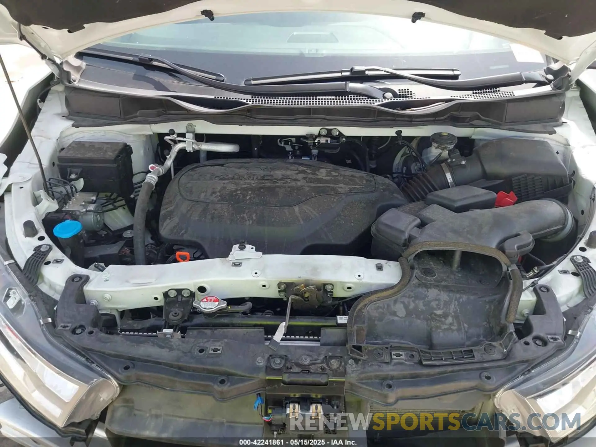 10 Photograph of a damaged car 5FNRL6H94PB015584 HONDA ODYSSEY 2023