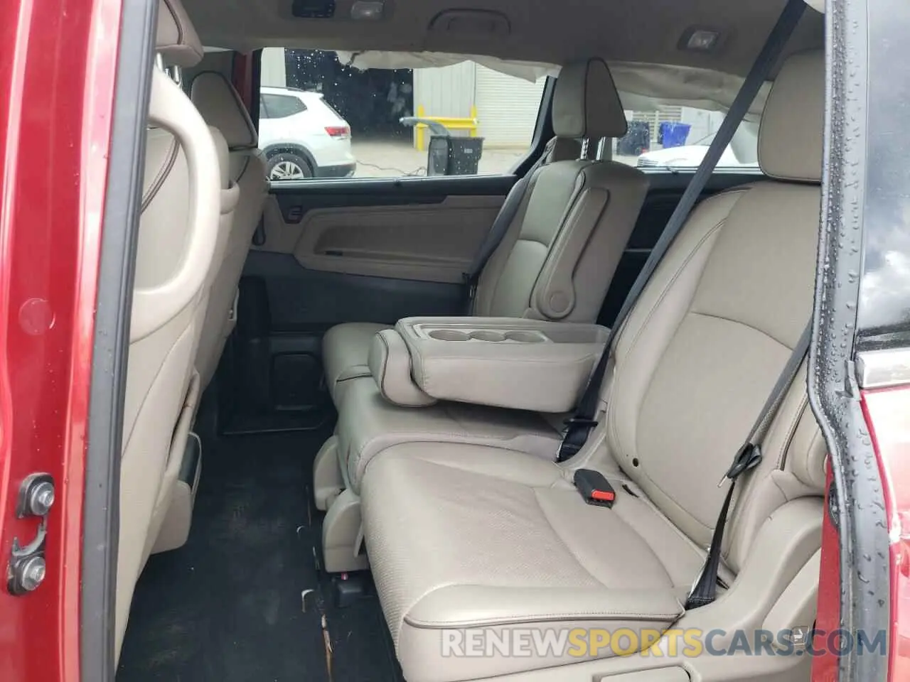 11 Photograph of a damaged car 5FNRL6H97PB041855 HONDA ODYSSEY 2023