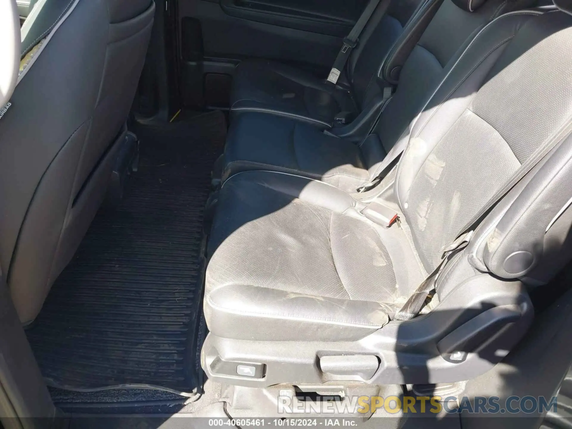 8 Photograph of a damaged car 5FNRL6H9XPB075241 HONDA ODYSSEY 2023
