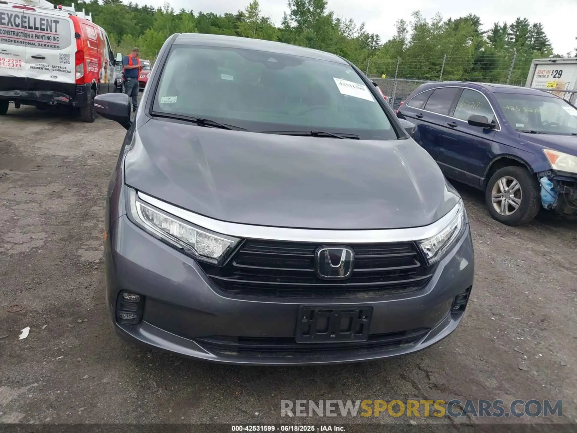 12 Photograph of a damaged car 5FNRL6H58RB074847 HONDA ODYSSEY 2024