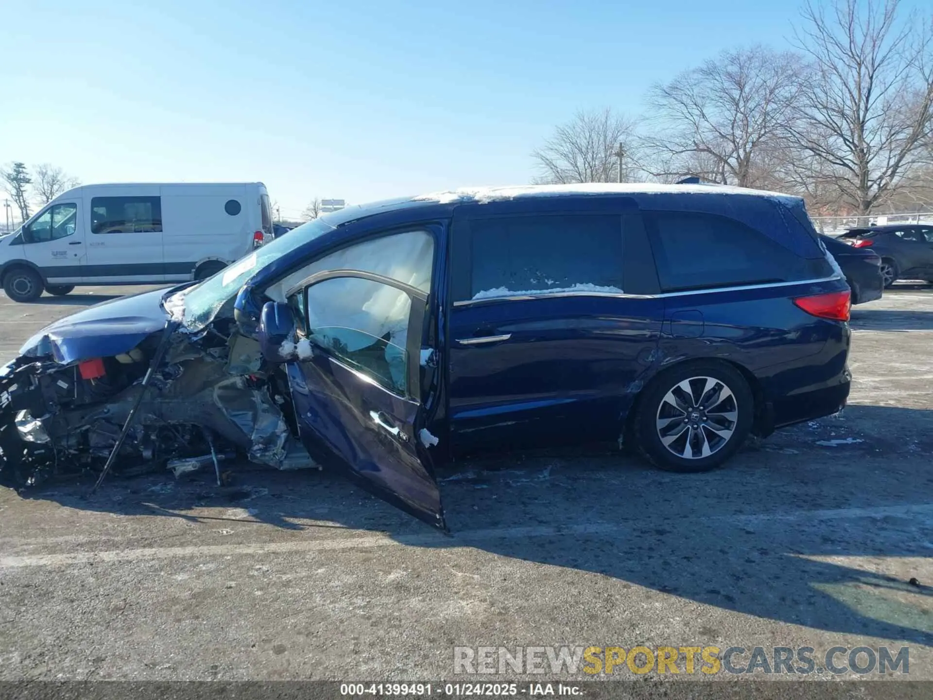 13 Photograph of a damaged car 5FNRL6H60RB061017 HONDA ODYSSEY 2024