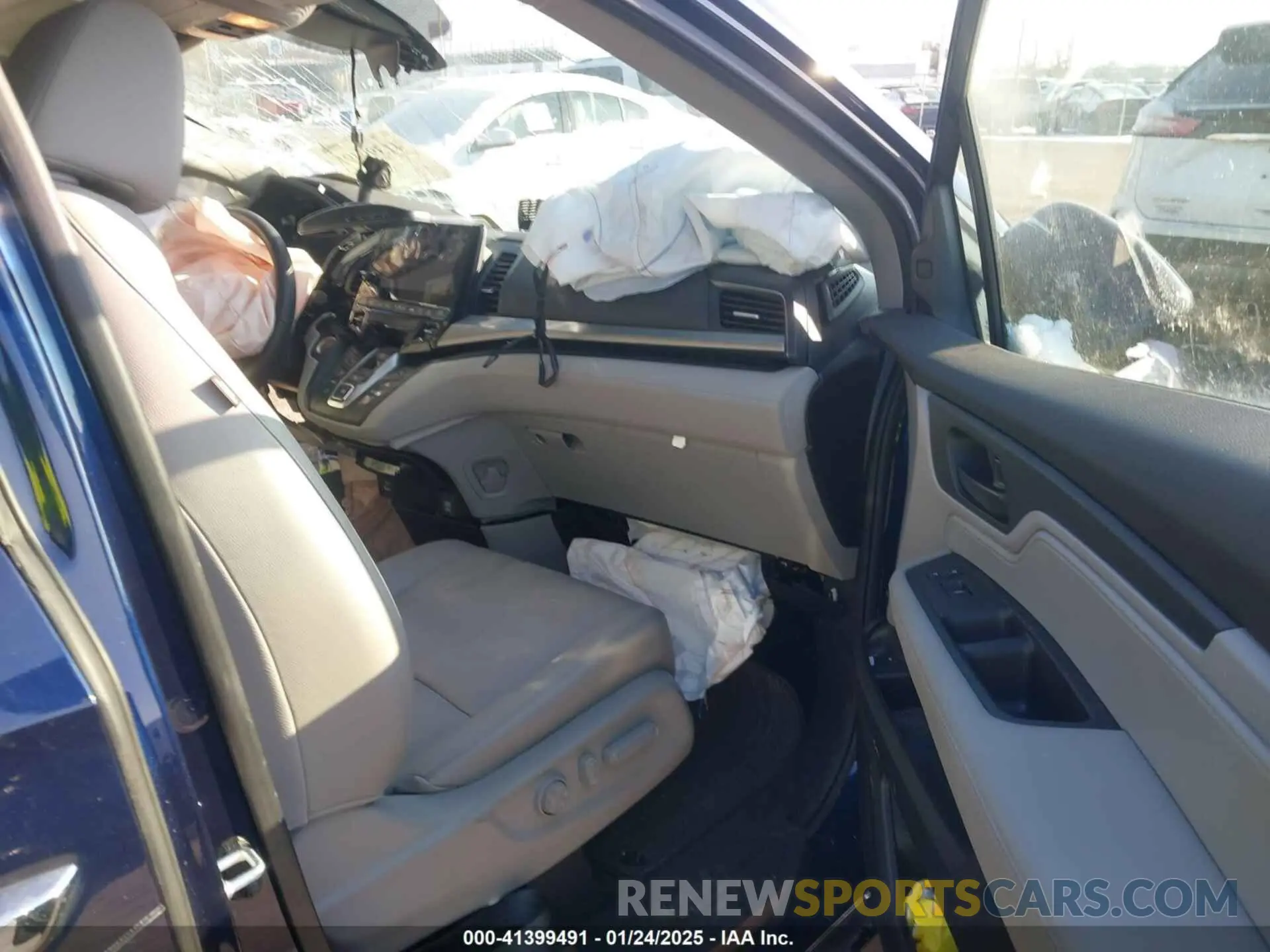5 Photograph of a damaged car 5FNRL6H60RB061017 HONDA ODYSSEY 2024