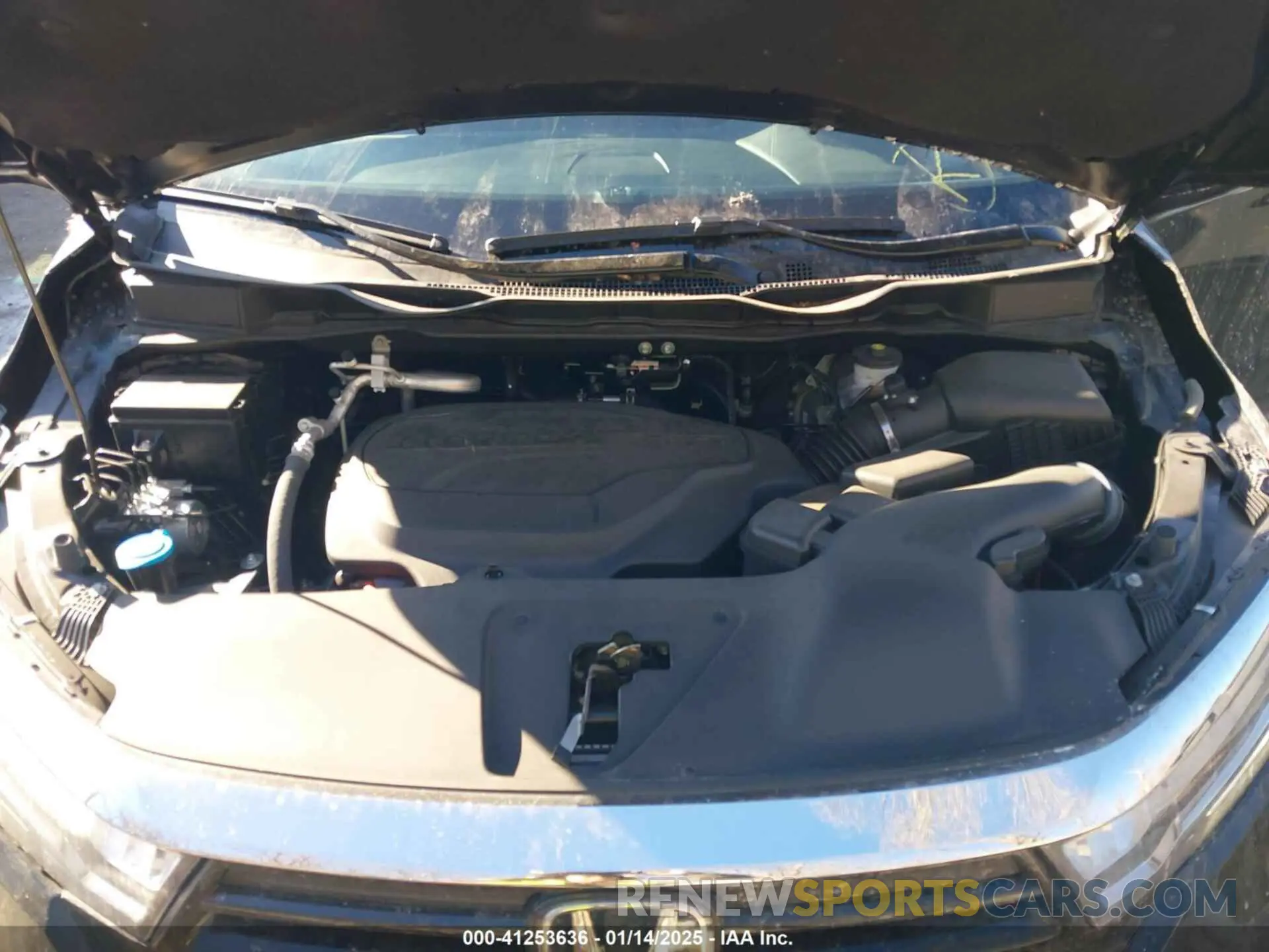 10 Photograph of a damaged car 5FNRL6H63RB057902 HONDA ODYSSEY 2024