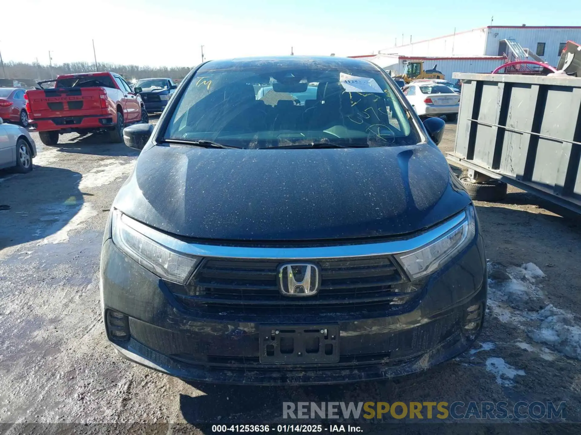 12 Photograph of a damaged car 5FNRL6H63RB057902 HONDA ODYSSEY 2024