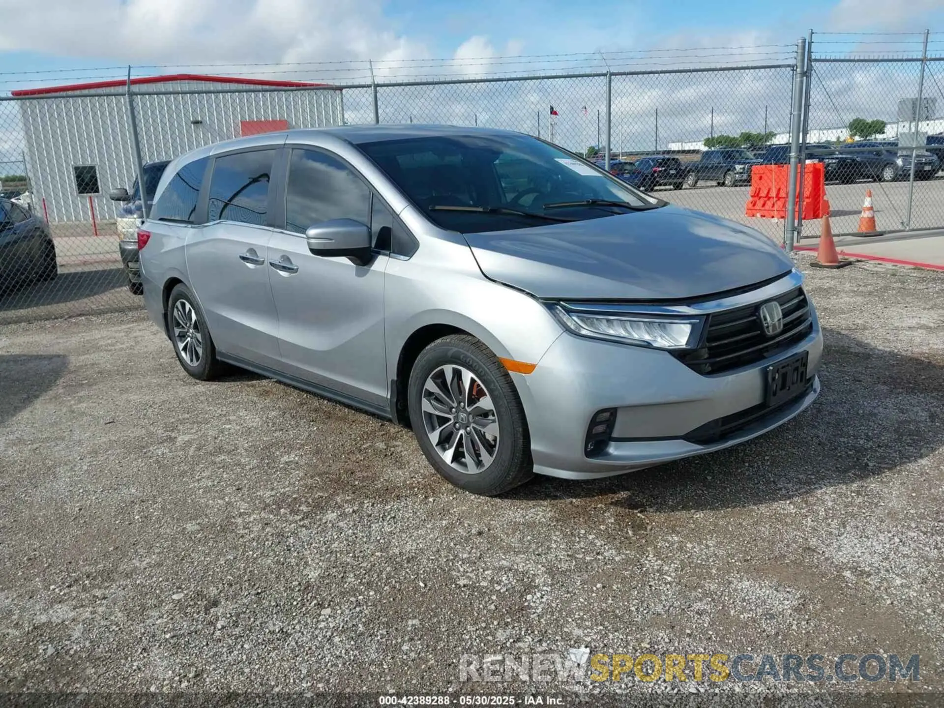 1 Photograph of a damaged car 5FNRL6H64RB012970 HONDA ODYSSEY 2024
