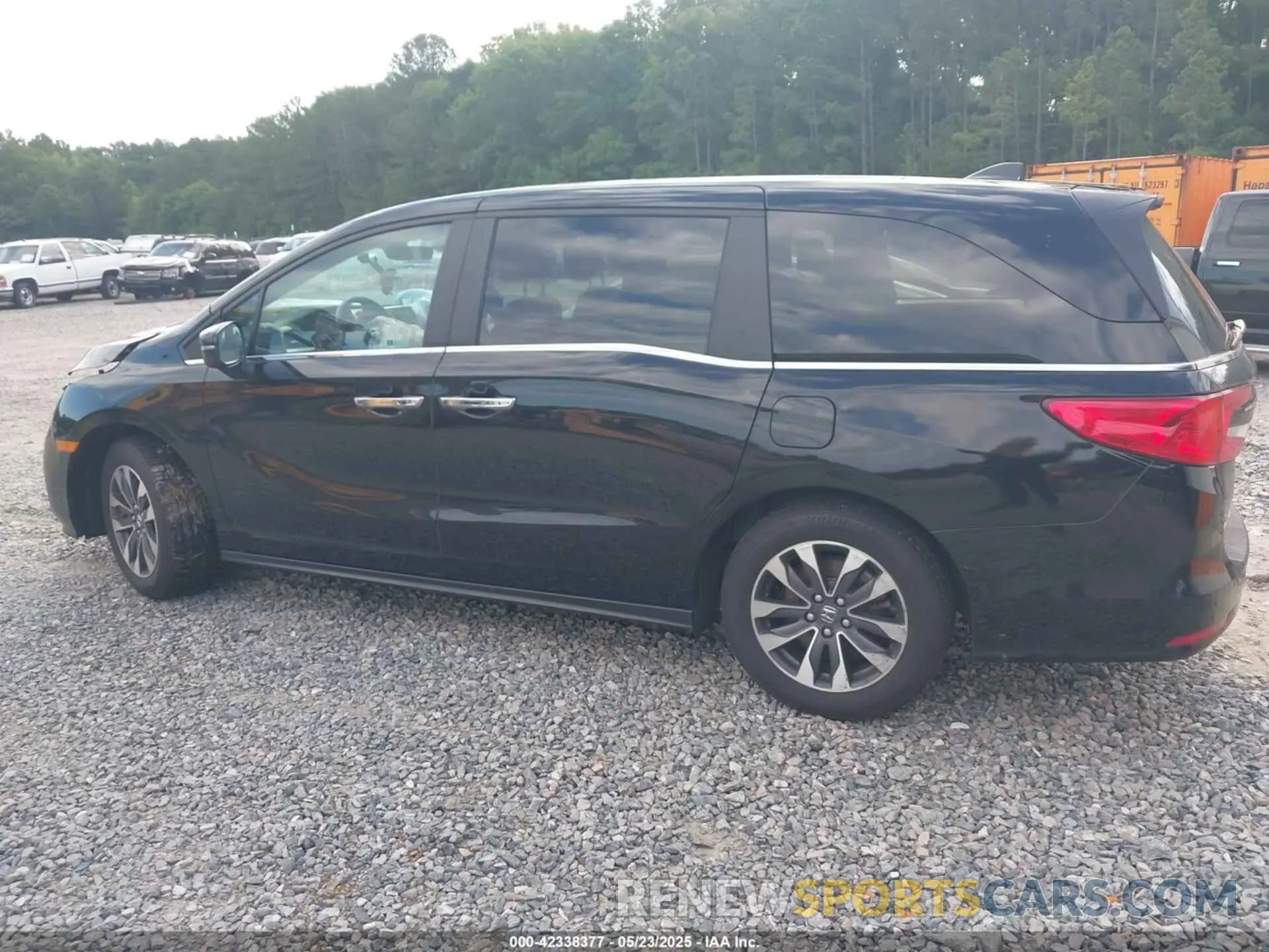 14 Photograph of a damaged car 5FNRL6H66RB052127 HONDA ODYSSEY 2024