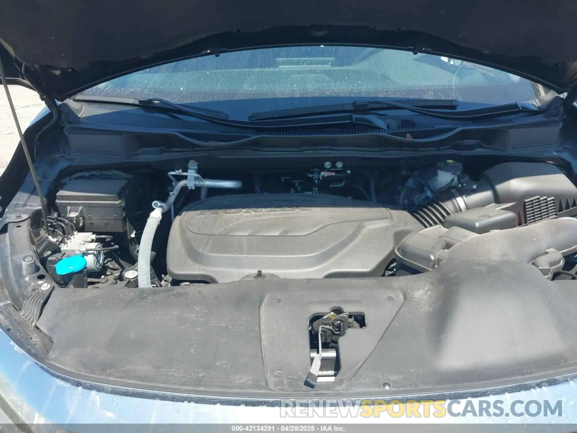 10 Photograph of a damaged car 5FNRL6H68RB017184 HONDA ODYSSEY 2024
