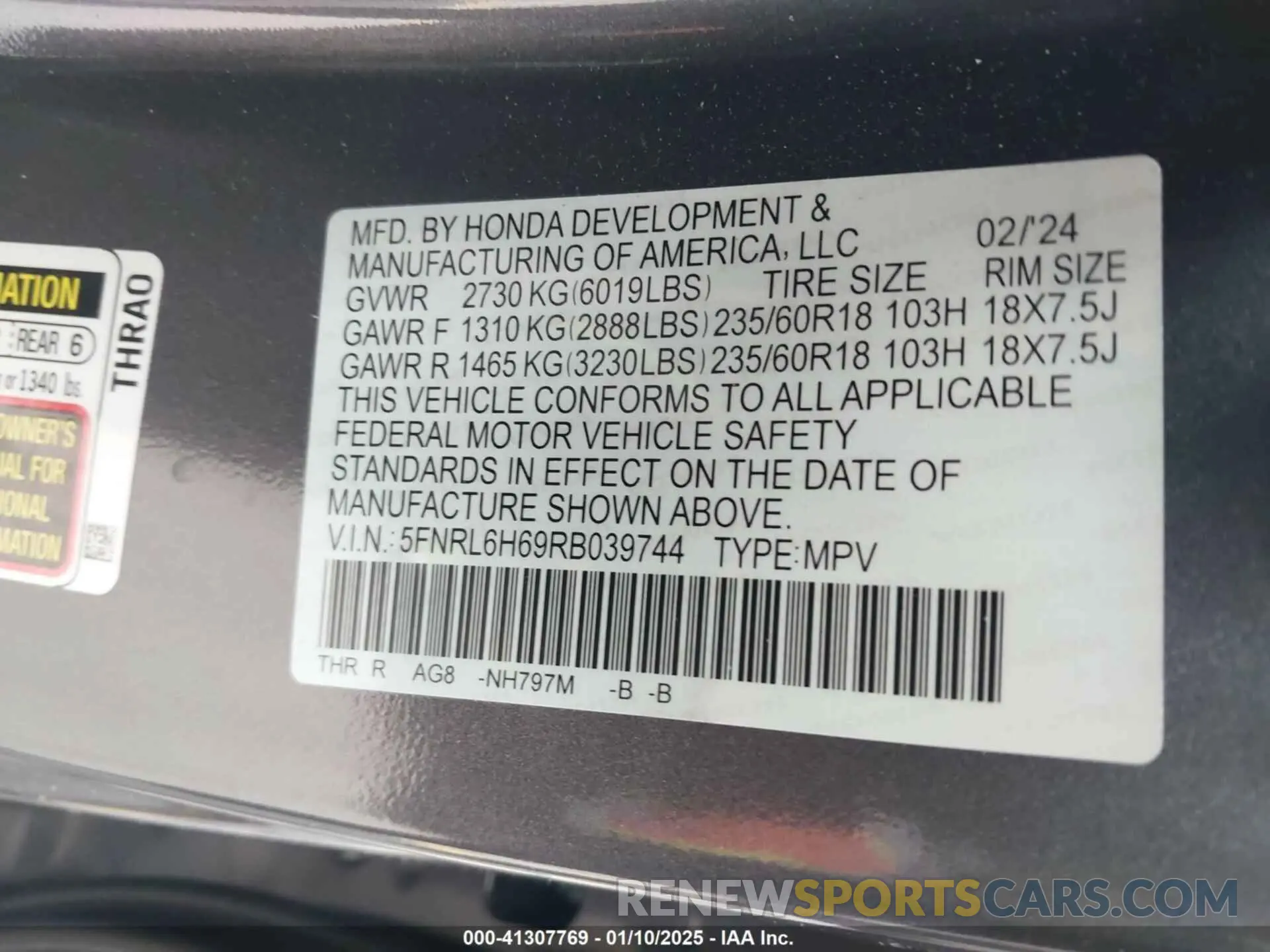 9 Photograph of a damaged car 5FNRL6H69RB039744 HONDA ODYSSEY 2024