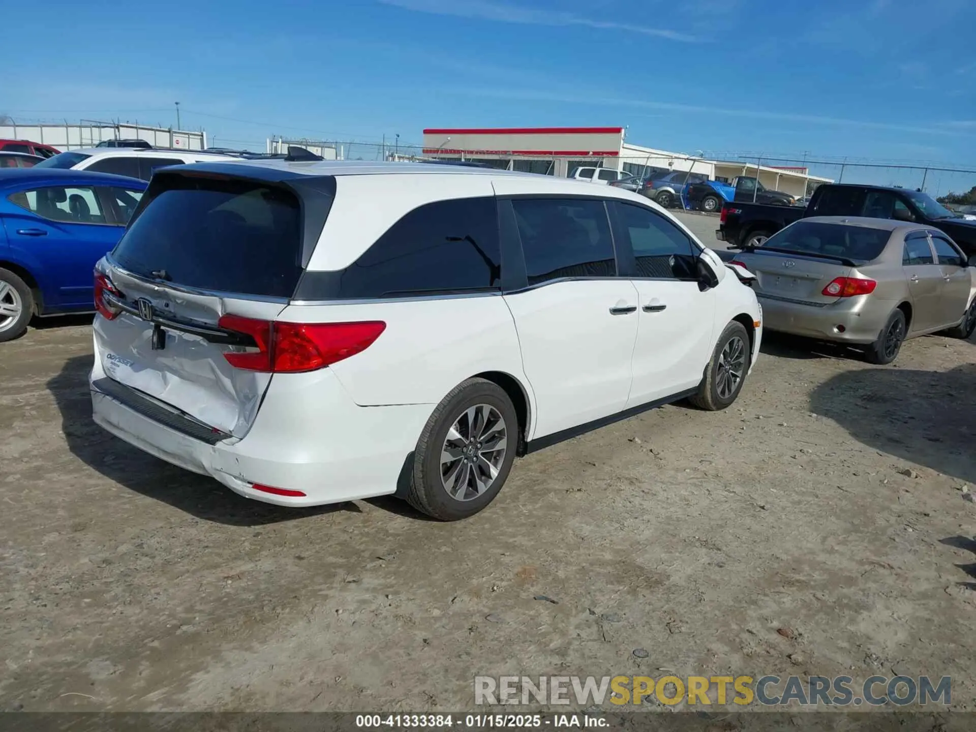 4 Photograph of a damaged car 5FNRL6H6XRB070789 HONDA ODYSSEY 2024