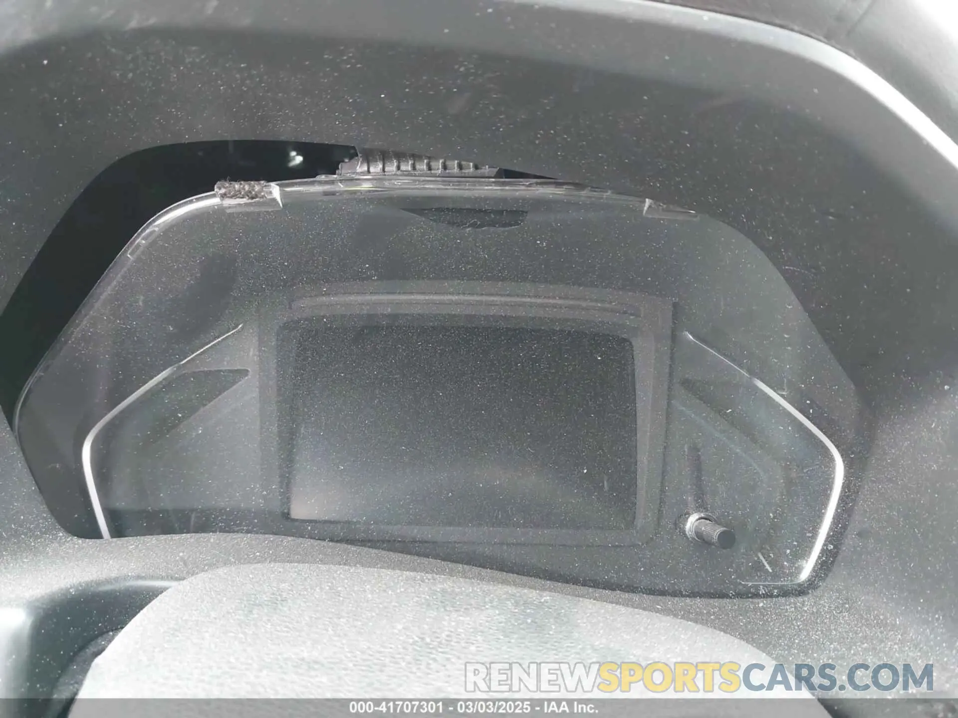 7 Photograph of a damaged car 5FNRL6H72RB008862 HONDA ODYSSEY 2024
