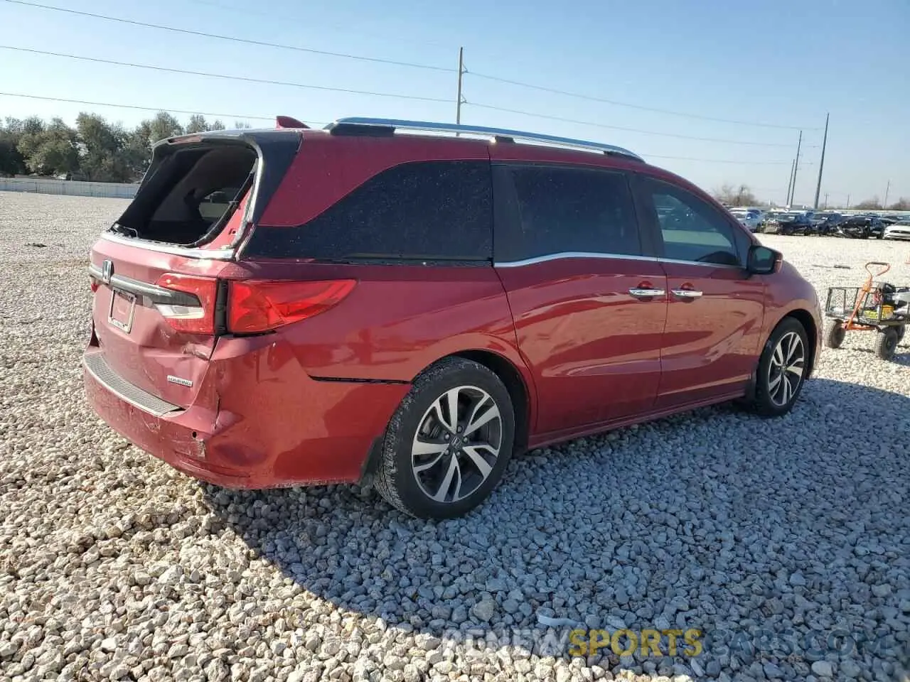 3 Photograph of a damaged car 5FNRL6H80RB013129 HONDA ODYSSEY 2024