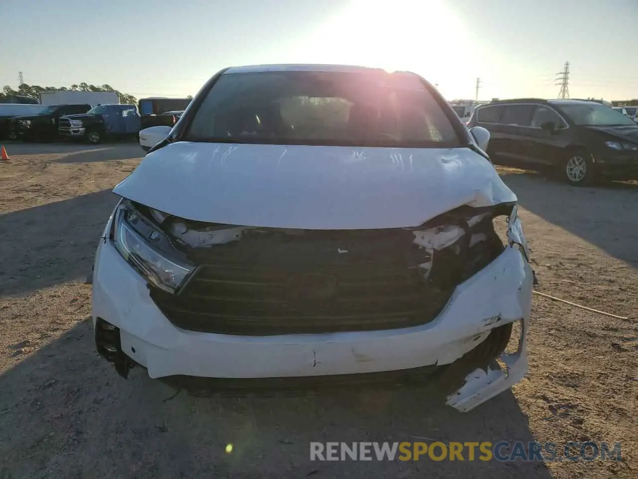 5 Photograph of a damaged car 5FNRL6H81RB025841 HONDA ODYSSEY 2024