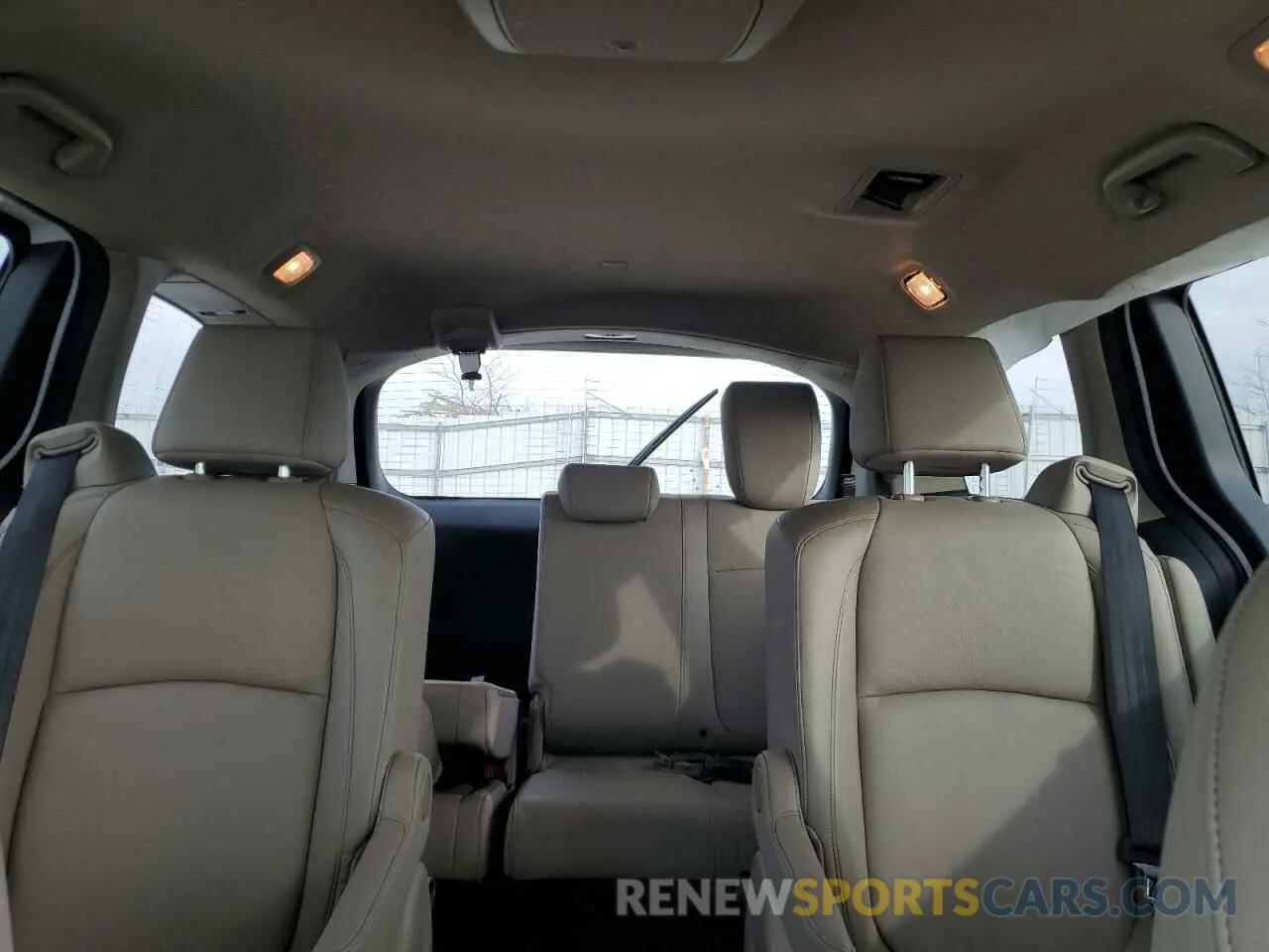10 Photograph of a damaged car 5FNRL6H81RB063067 HONDA ODYSSEY 2024