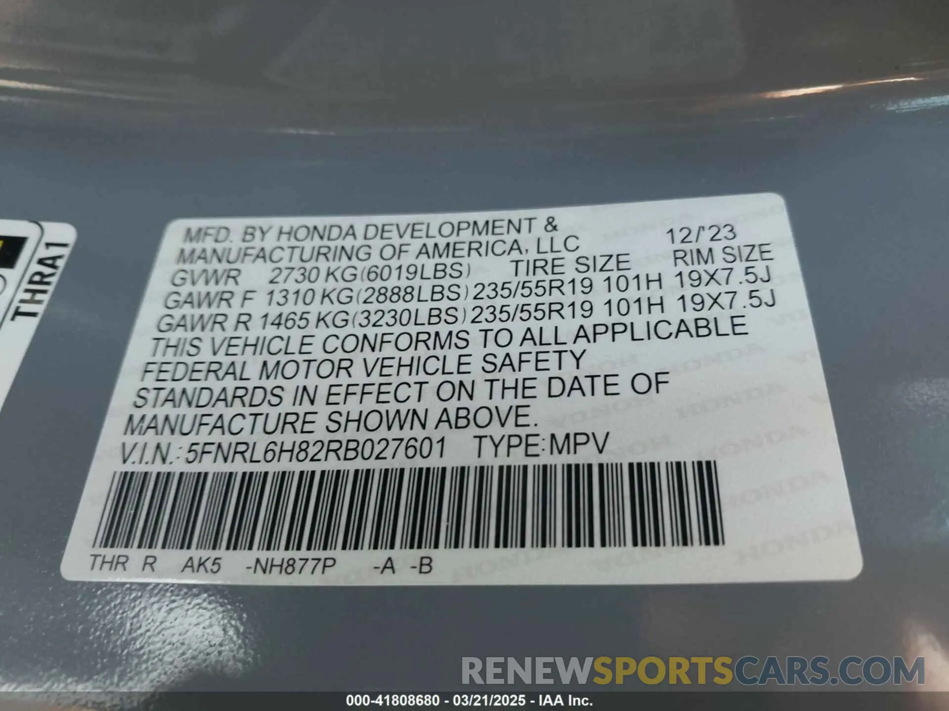 9 Photograph of a damaged car 5FNRL6H82RB027601 HONDA ODYSSEY 2024