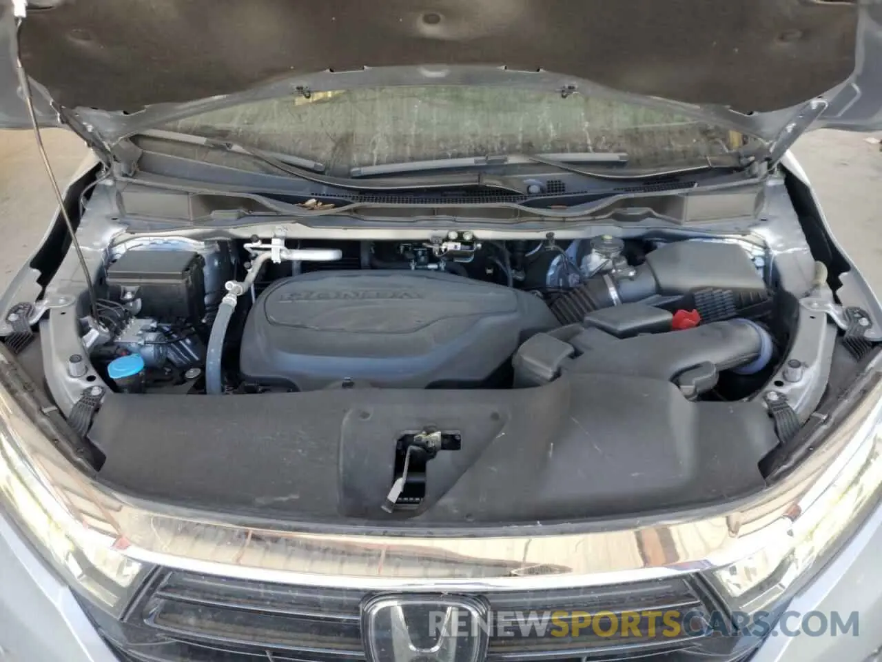 12 Photograph of a damaged car 5FNRL6H84RB014882 HONDA ODYSSEY 2024
