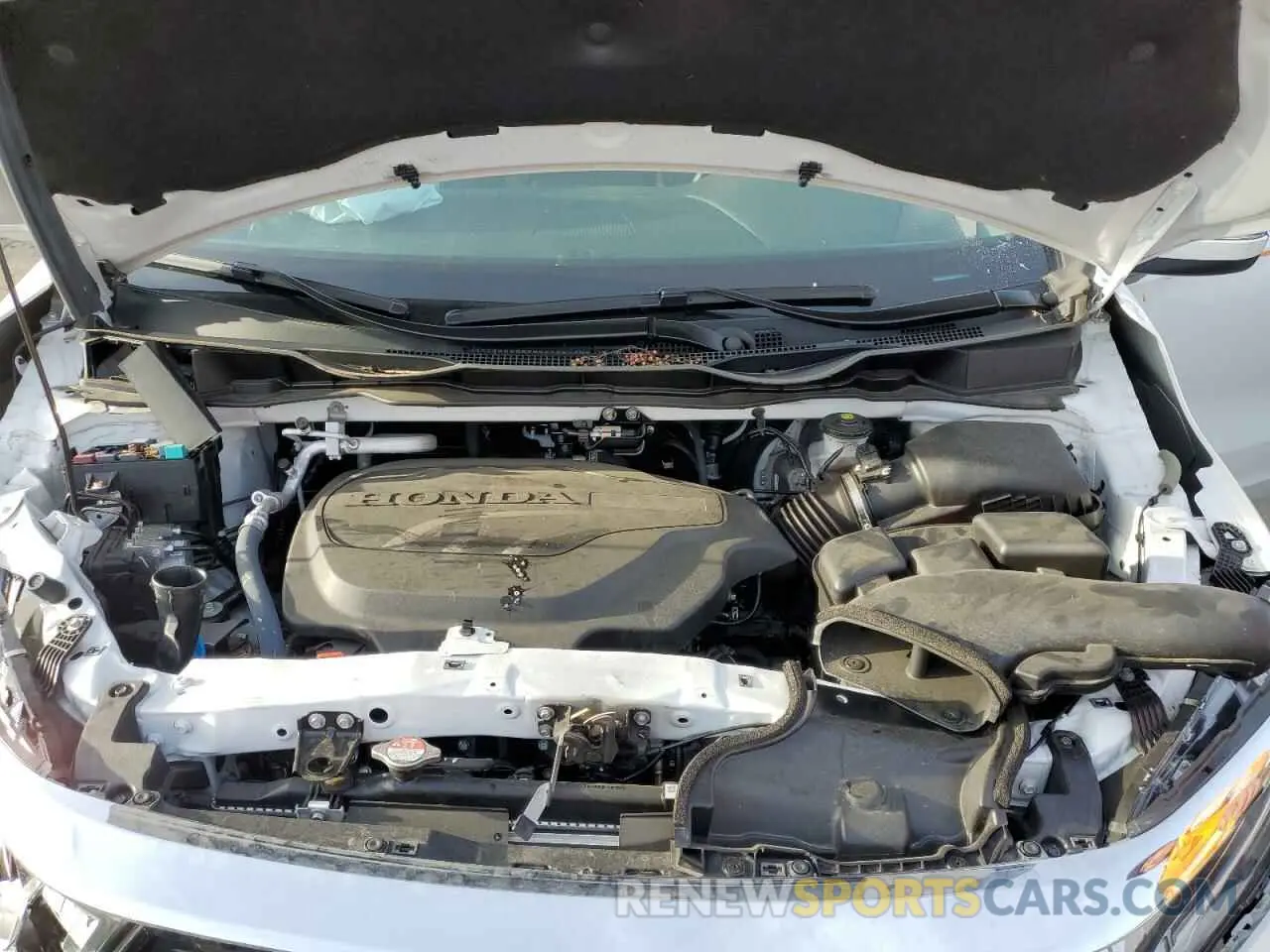 12 Photograph of a damaged car 5FNRL6H86RB000370 HONDA ODYSSEY 2024