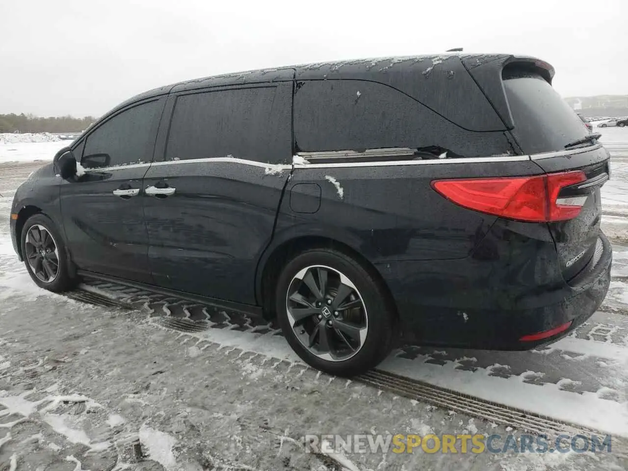 2 Photograph of a damaged car 5FNRL6H92RB029941 HONDA ODYSSEY 2024