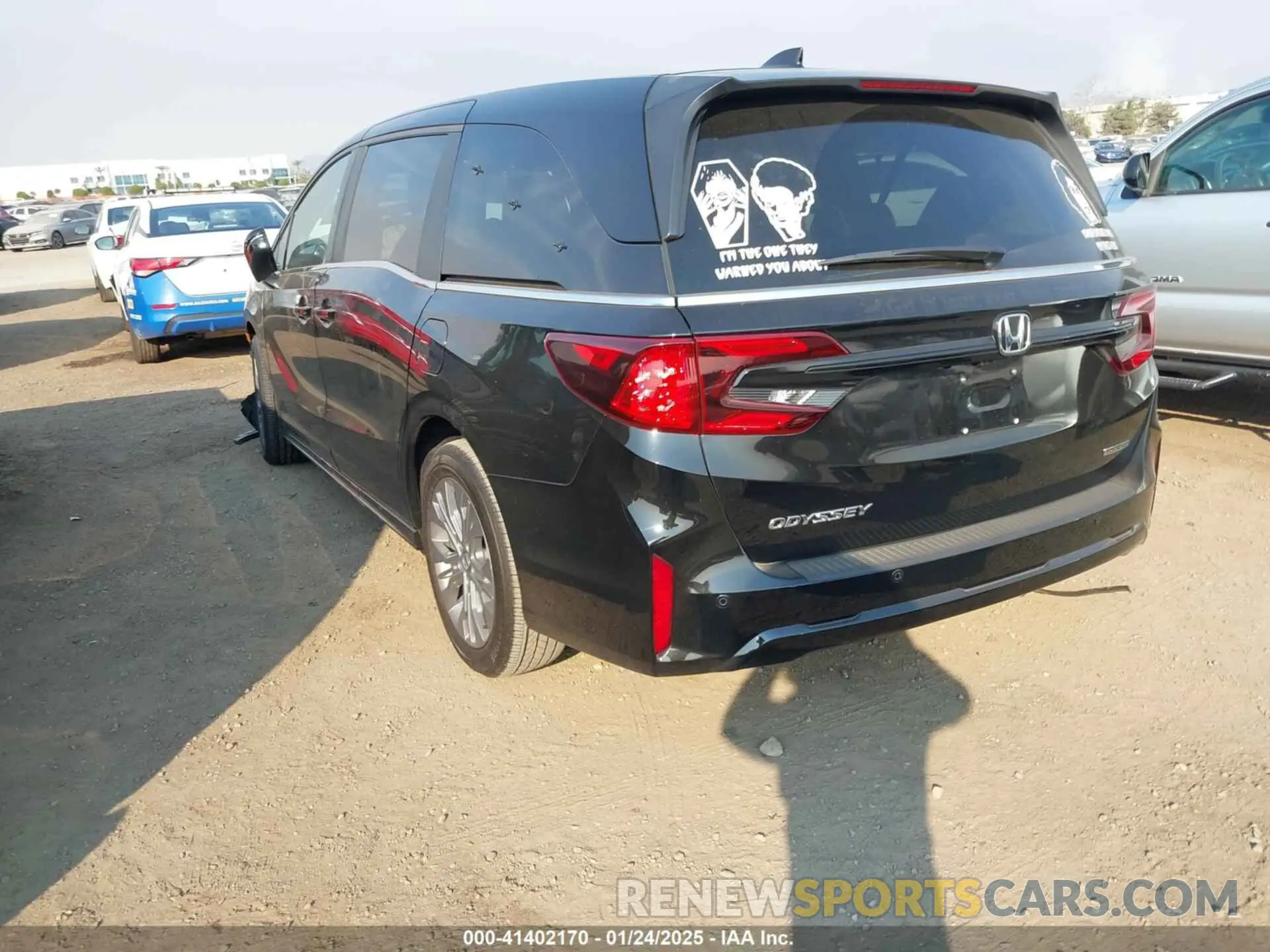 3 Photograph of a damaged car 5FNRL6H81SB011122 HONDA ODYSSEY 2025