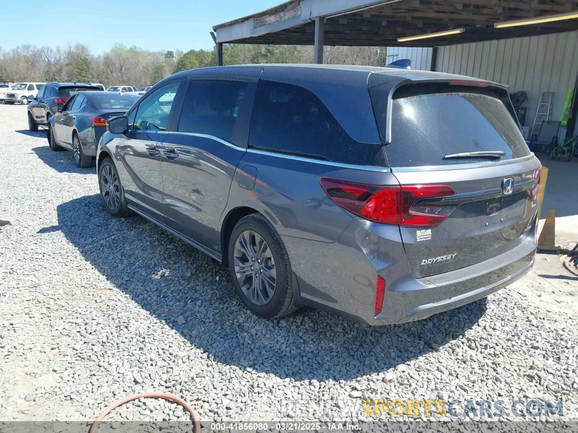 3 Photograph of a damaged car 5FNRL6H84SB028769 HONDA ODYSSEY 2025