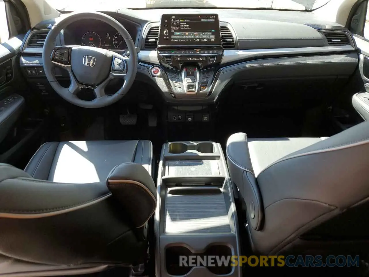 8 Photograph of a damaged car 5FNRL6H87SB037482 HONDA ODYSSEY 2025