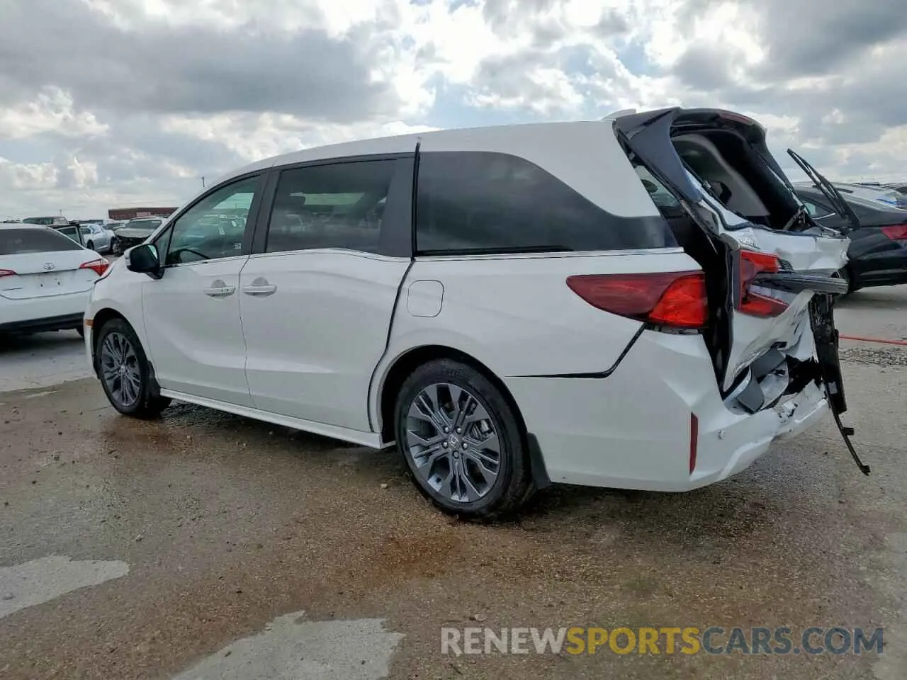 2 Photograph of a damaged car 5FNRL6H88SB001428 HONDA ODYSSEY 2025