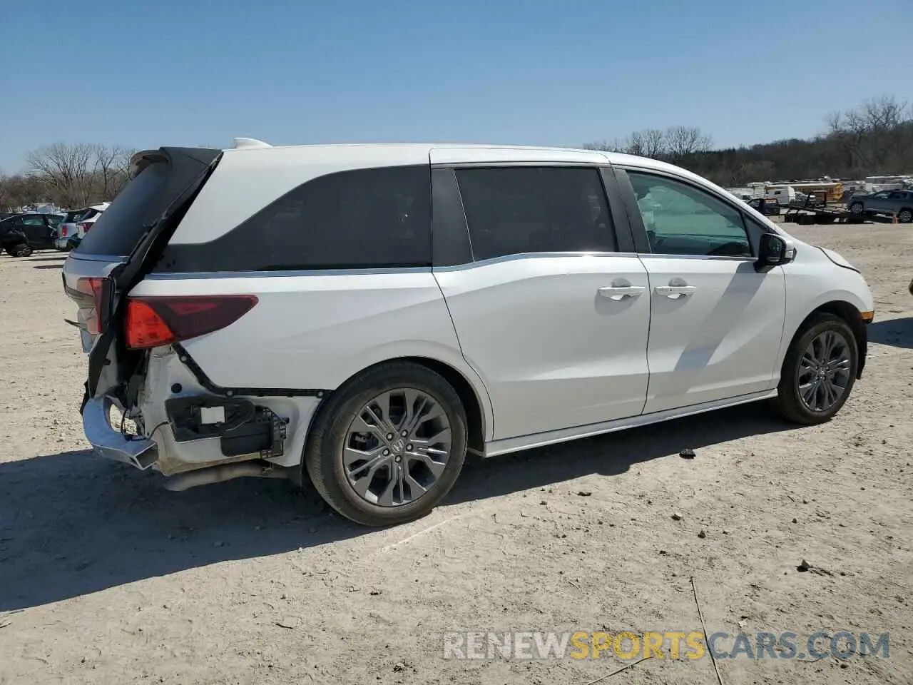 3 Photograph of a damaged car 5FNRL6H8XSB027318 HONDA ODYSSEY 2025