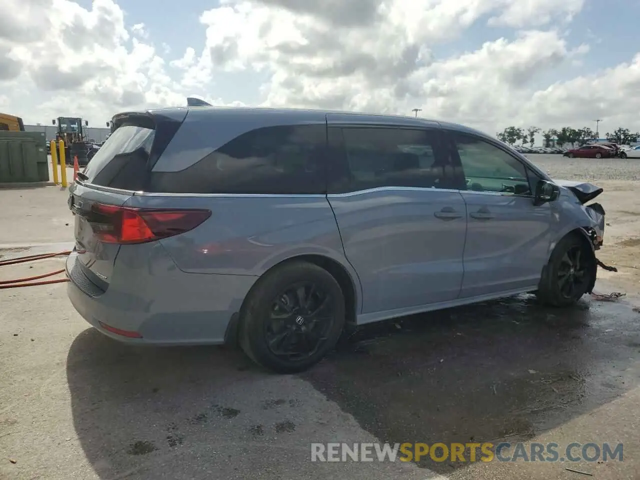 3 Photograph of a damaged car 5FNRL6H72PB074843 HONDA ODYSSEY SP 2023