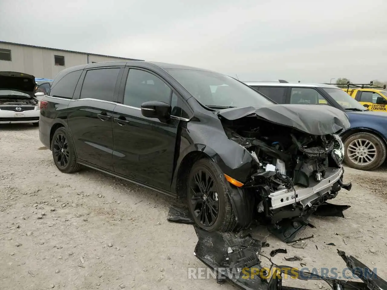 4 Photograph of a damaged car 5FNRL6H74SB037396 HONDA ODYSSEY SP 2025