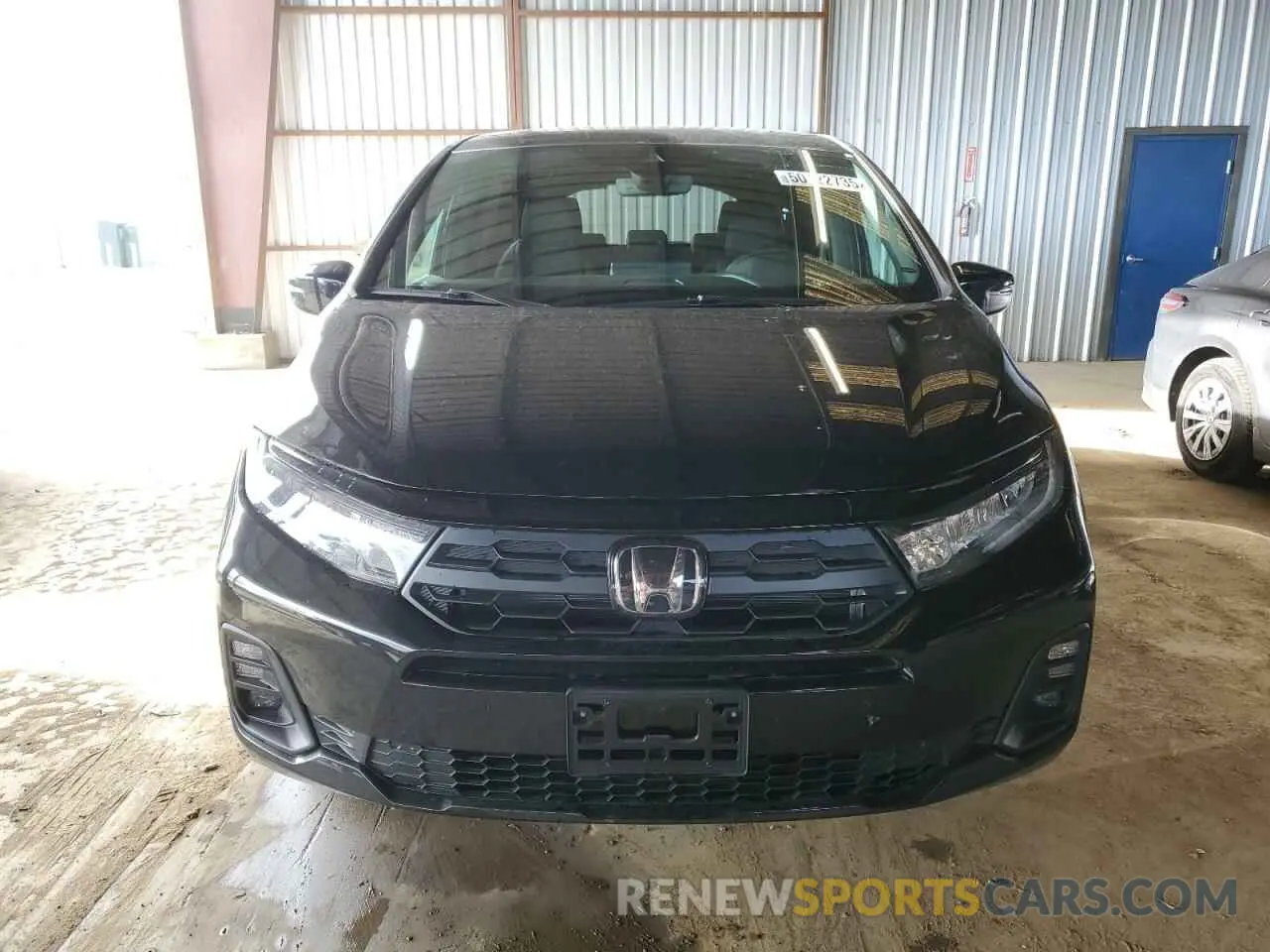 5 Photograph of a damaged car 5FNRL6H79SB004328 HONDA ODYSSEY SP 2025
