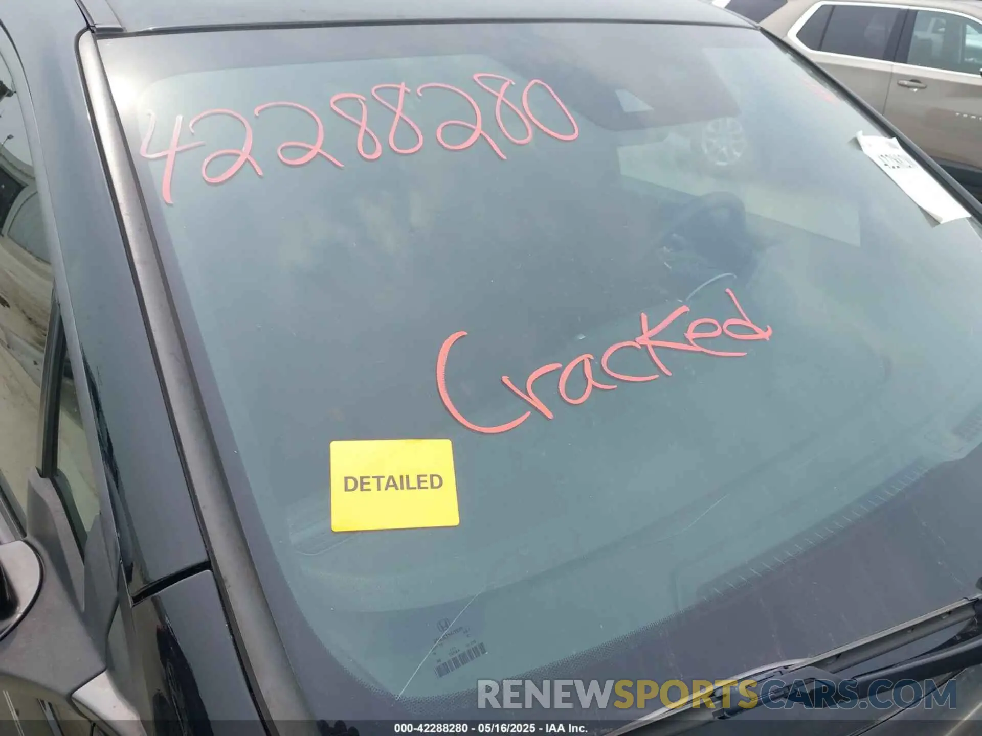 19 Photograph of a damaged car 5FNYF7H25KB008597 HONDA PASSPORT 2019
