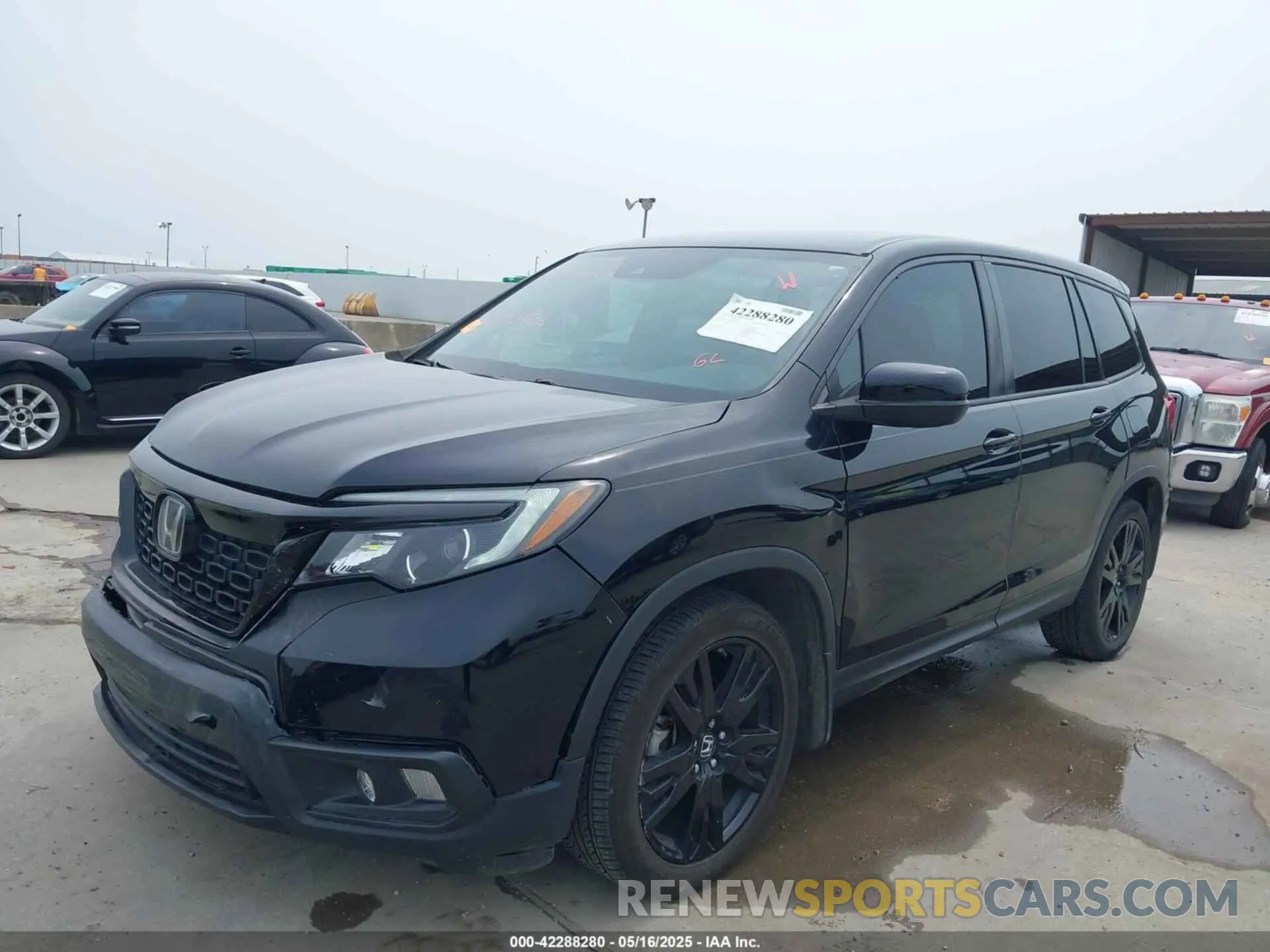 2 Photograph of a damaged car 5FNYF7H25KB008597 HONDA PASSPORT 2019