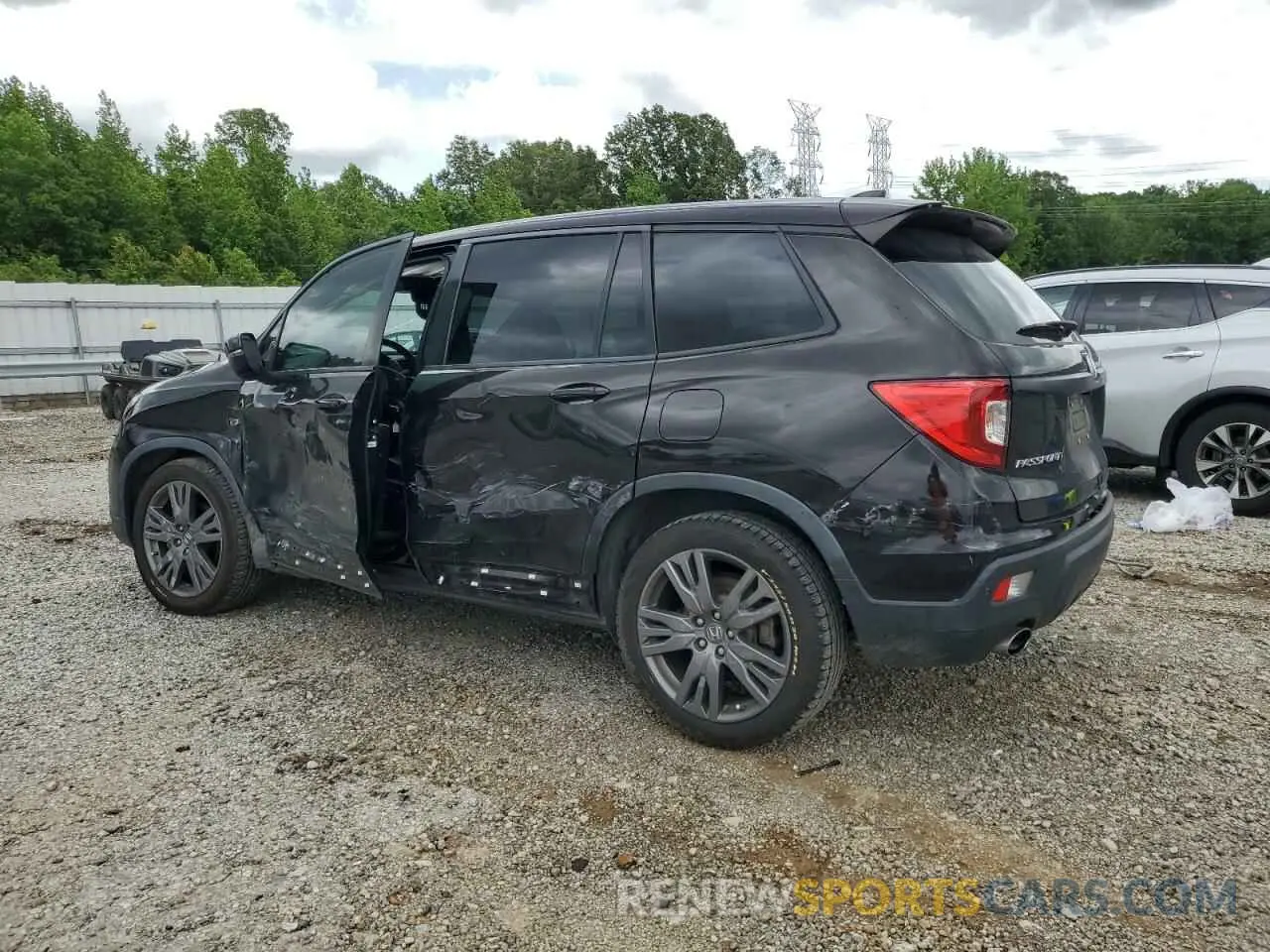2 Photograph of a damaged car 5FNYF7H56KB007436 HONDA PASSPORT 2019