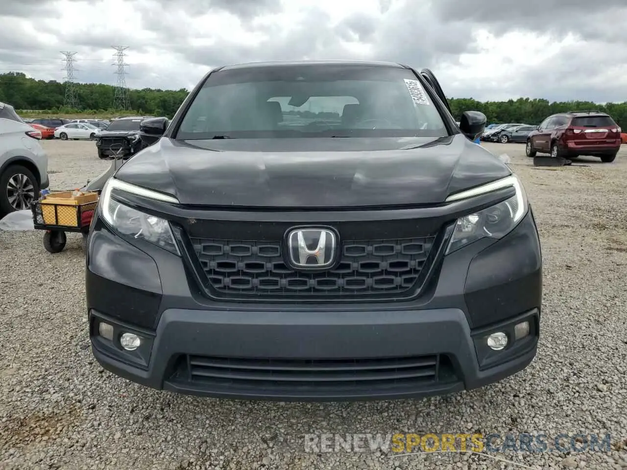 5 Photograph of a damaged car 5FNYF7H56KB007436 HONDA PASSPORT 2019