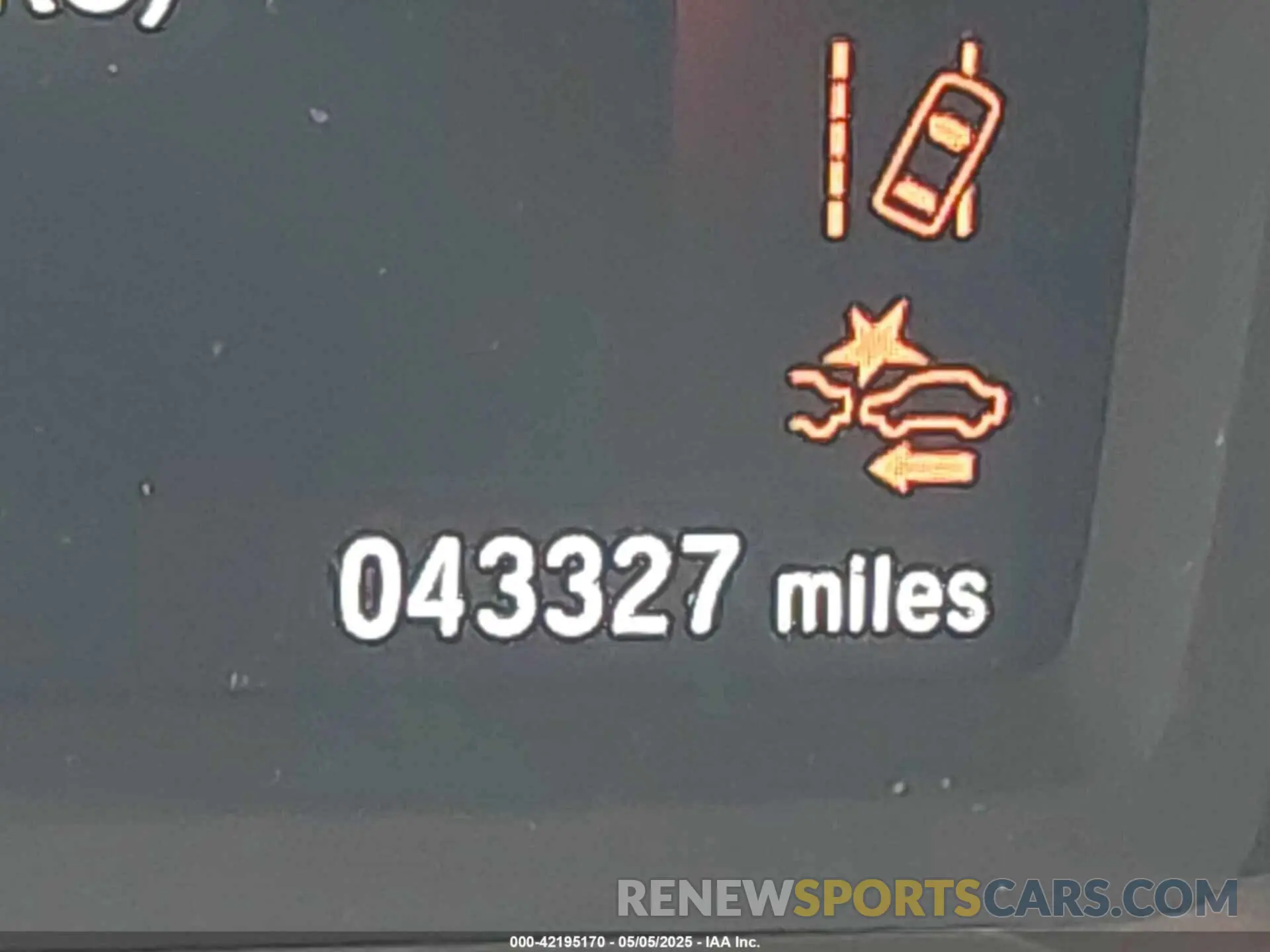 15 Photograph of a damaged car 5FNYF7H57KB002844 HONDA PASSPORT 2019