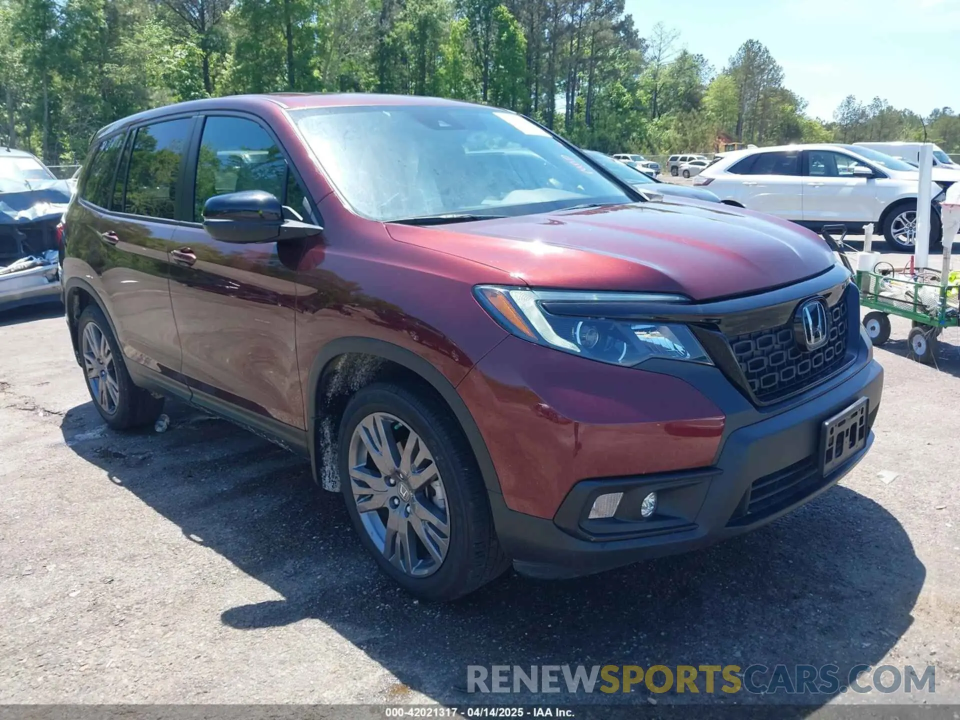 1 Photograph of a damaged car 5FNYF7H59KB009956 HONDA PASSPORT 2019