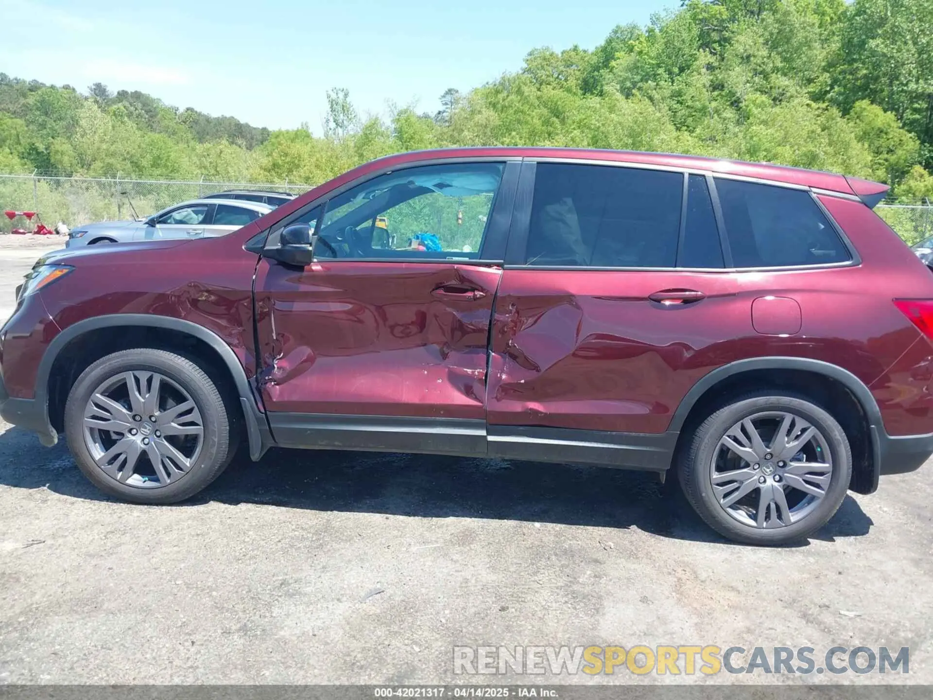 14 Photograph of a damaged car 5FNYF7H59KB009956 HONDA PASSPORT 2019