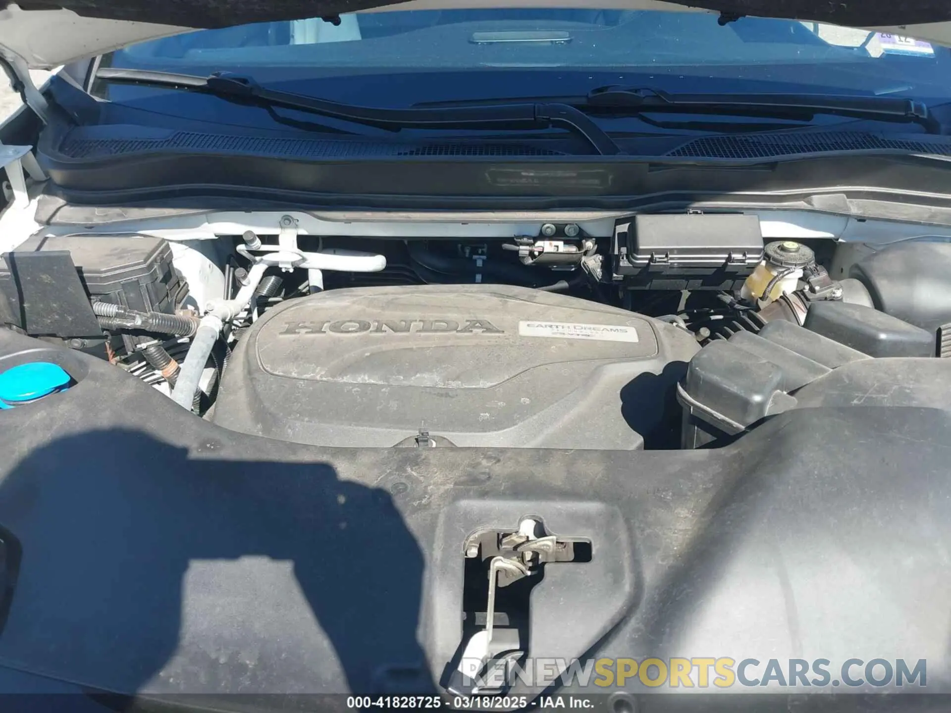 10 Photograph of a damaged car 5FNYF8H04KB005307 HONDA PASSPORT 2019