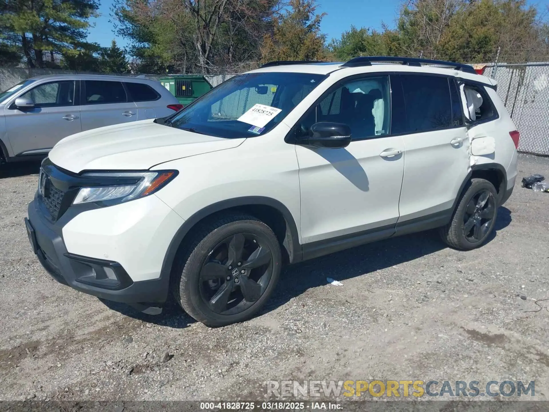 2 Photograph of a damaged car 5FNYF8H04KB005307 HONDA PASSPORT 2019