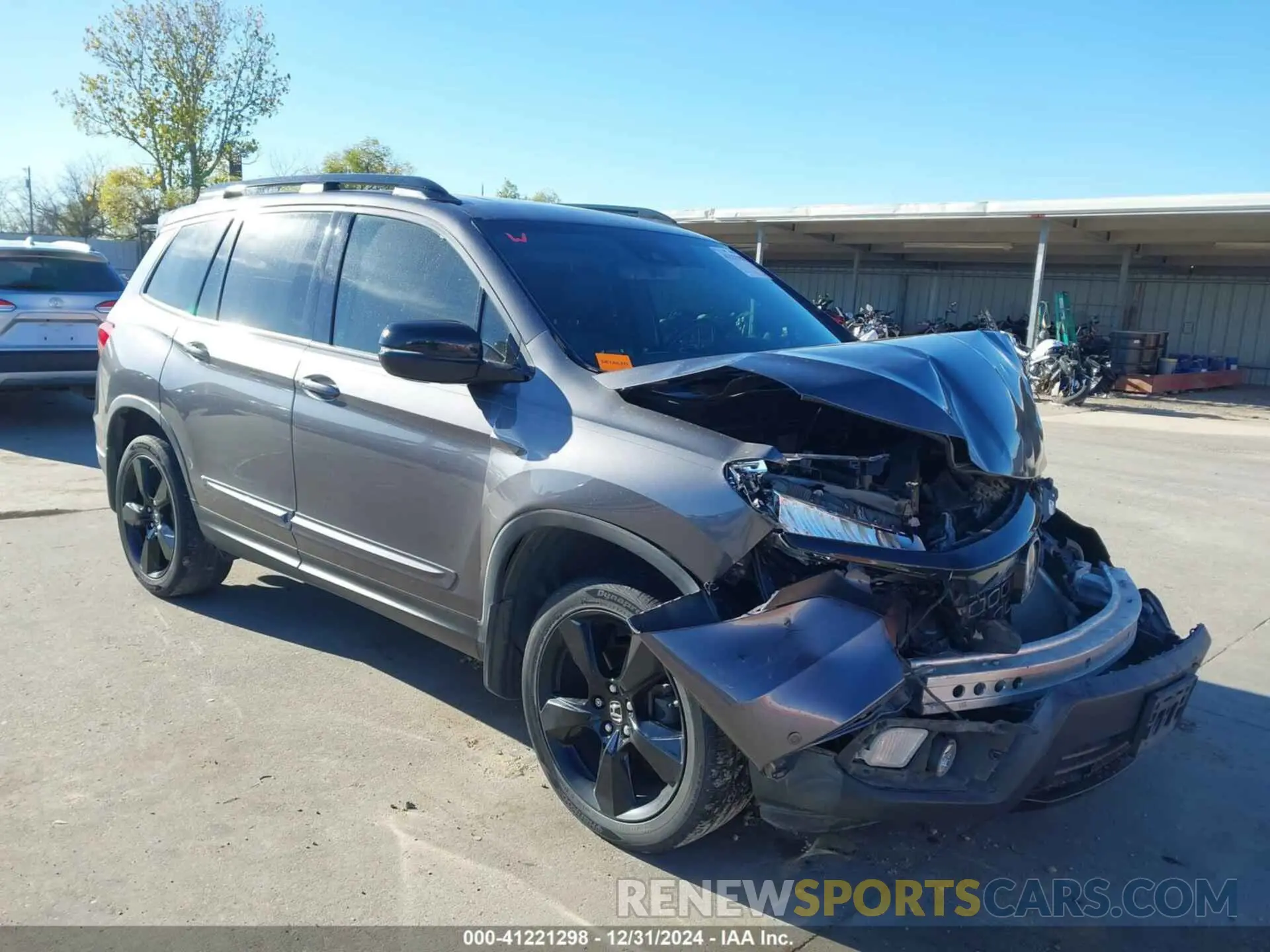 1 Photograph of a damaged car 5FNYF8H07KB015720 HONDA PASSPORT 2019