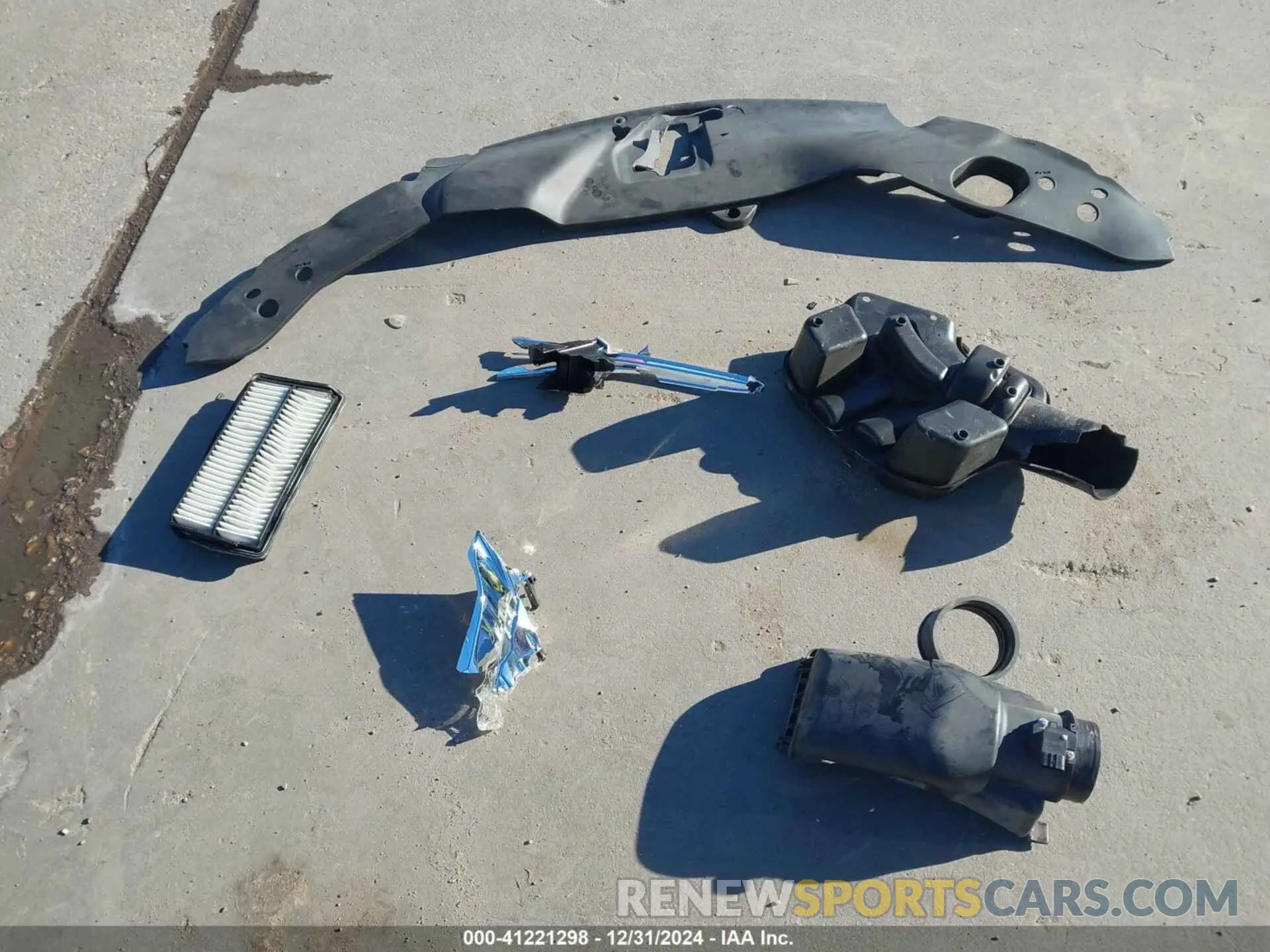 12 Photograph of a damaged car 5FNYF8H07KB015720 HONDA PASSPORT 2019