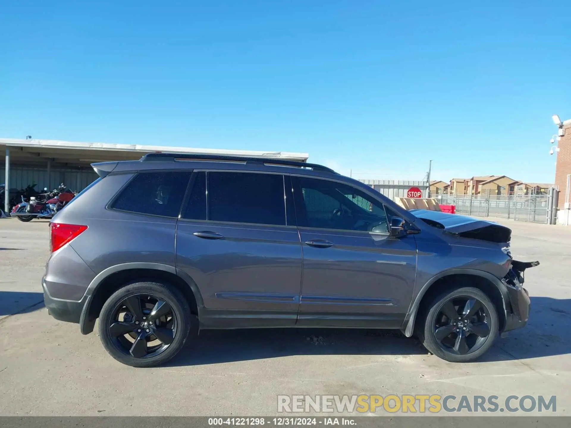 14 Photograph of a damaged car 5FNYF8H07KB015720 HONDA PASSPORT 2019