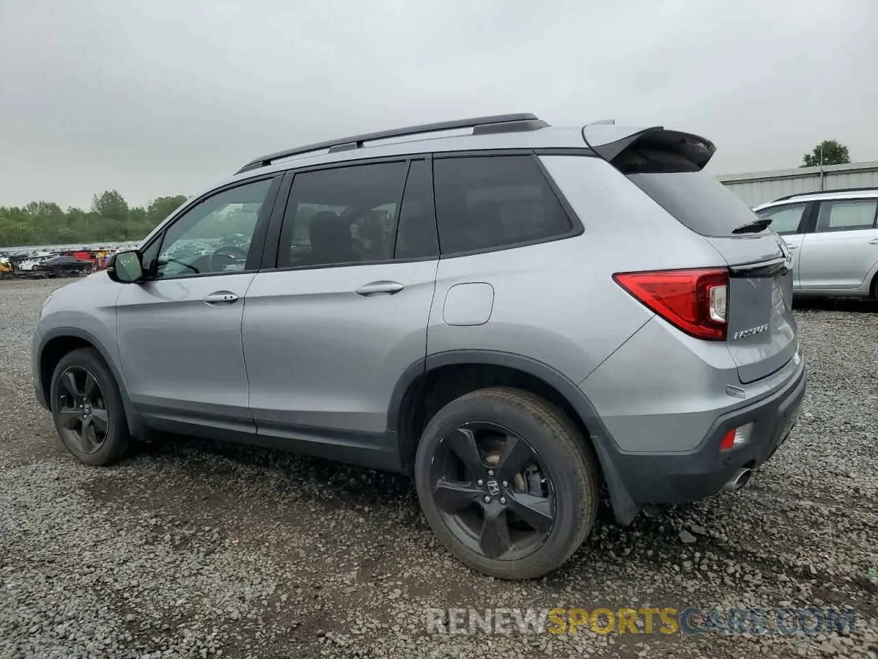 2 Photograph of a damaged car 5FNYF8H07KB030315 HONDA PASSPORT 2019