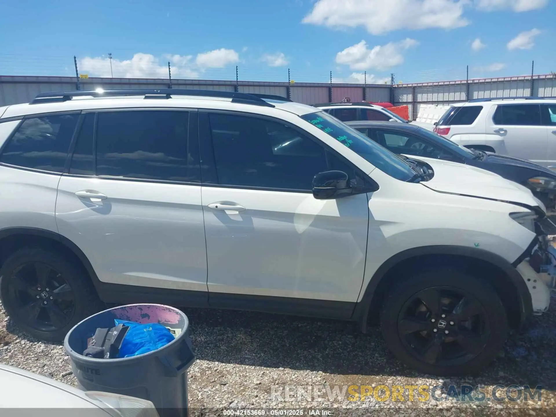 13 Photograph of a damaged car 5FNYF8H0XKB000774 HONDA PASSPORT 2019