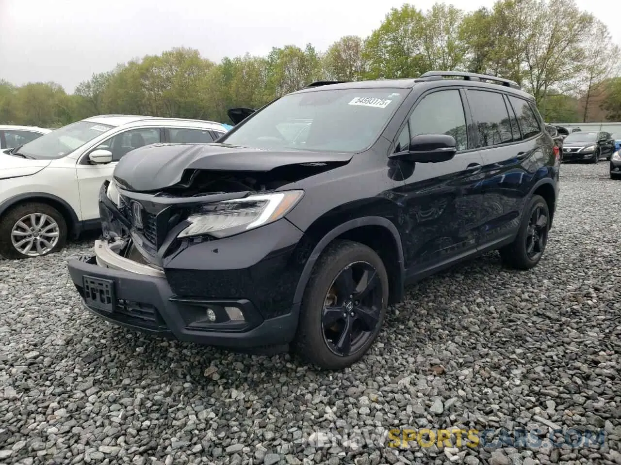 1 Photograph of a damaged car 5FNYF8H0XKB008356 HONDA PASSPORT 2019