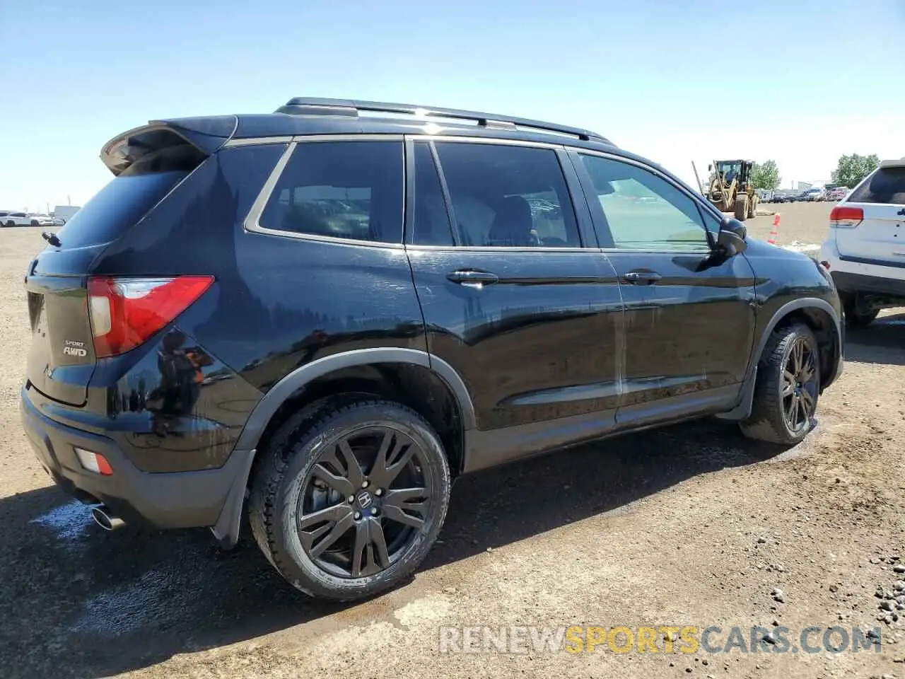 3 Photograph of a damaged car 5FNYF8H20KB502873 HONDA PASSPORT 2019