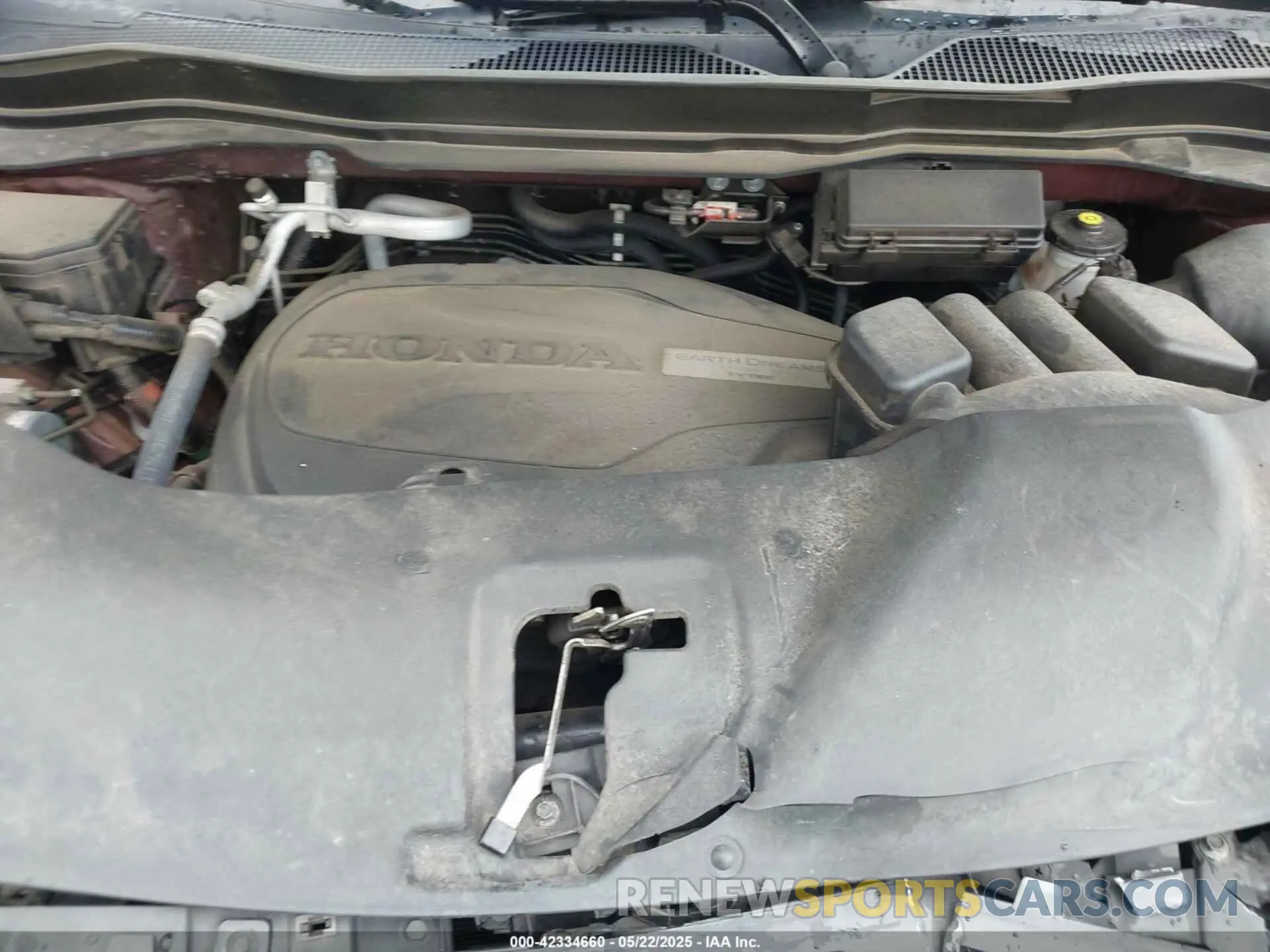 10 Photograph of a damaged car 5FNYF8H21KB010014 HONDA PASSPORT 2019