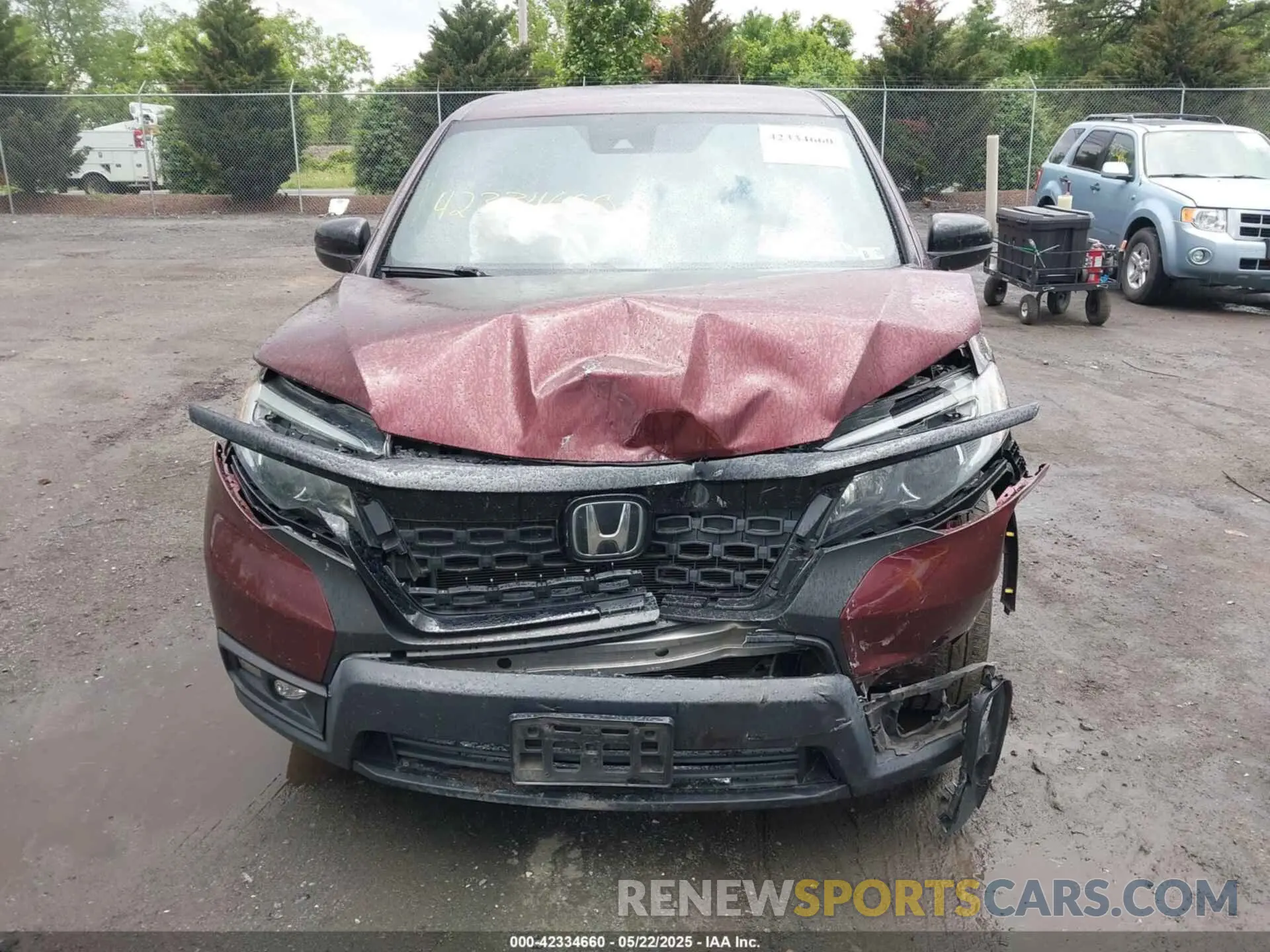 12 Photograph of a damaged car 5FNYF8H21KB010014 HONDA PASSPORT 2019