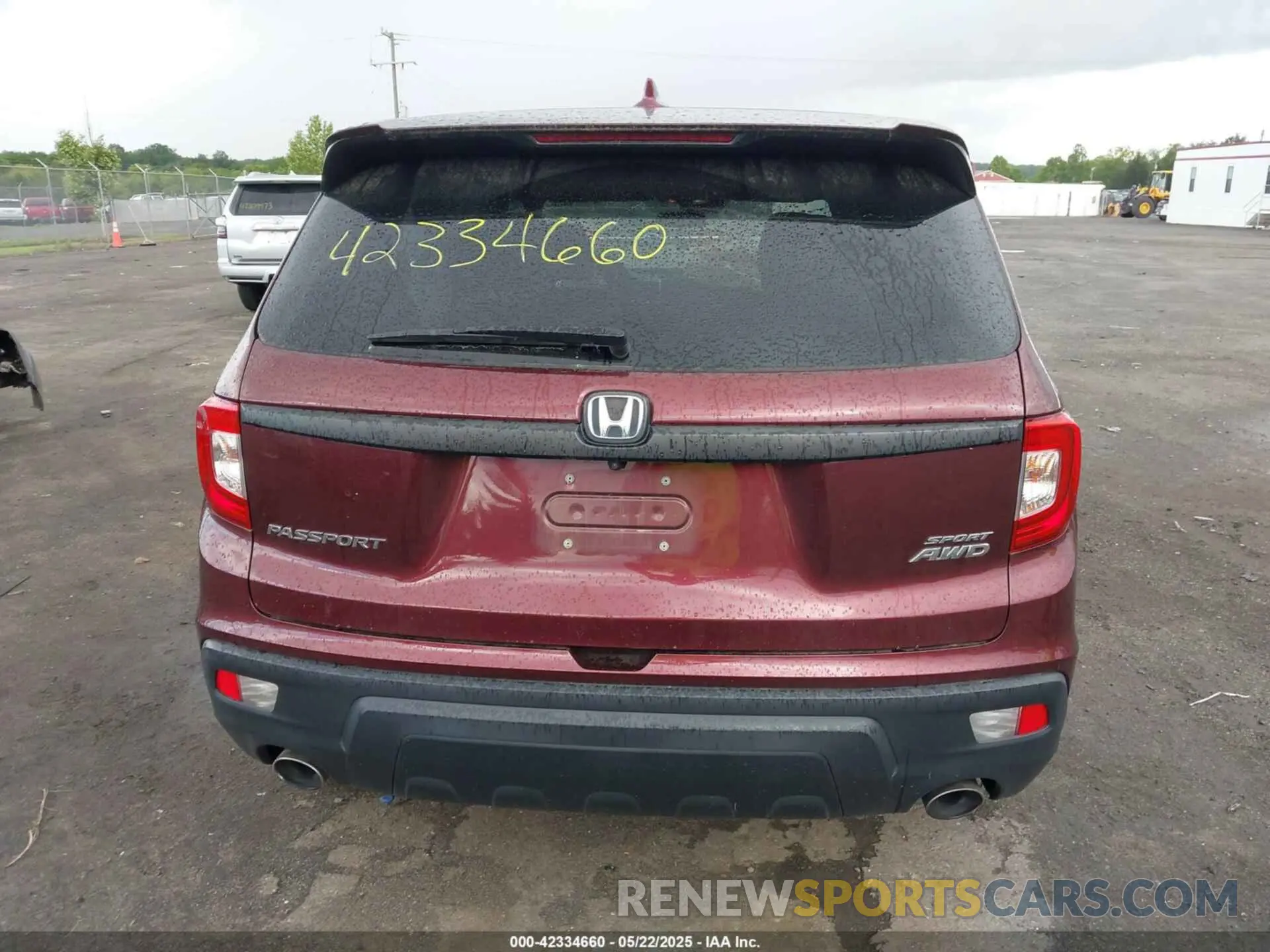 16 Photograph of a damaged car 5FNYF8H21KB010014 HONDA PASSPORT 2019