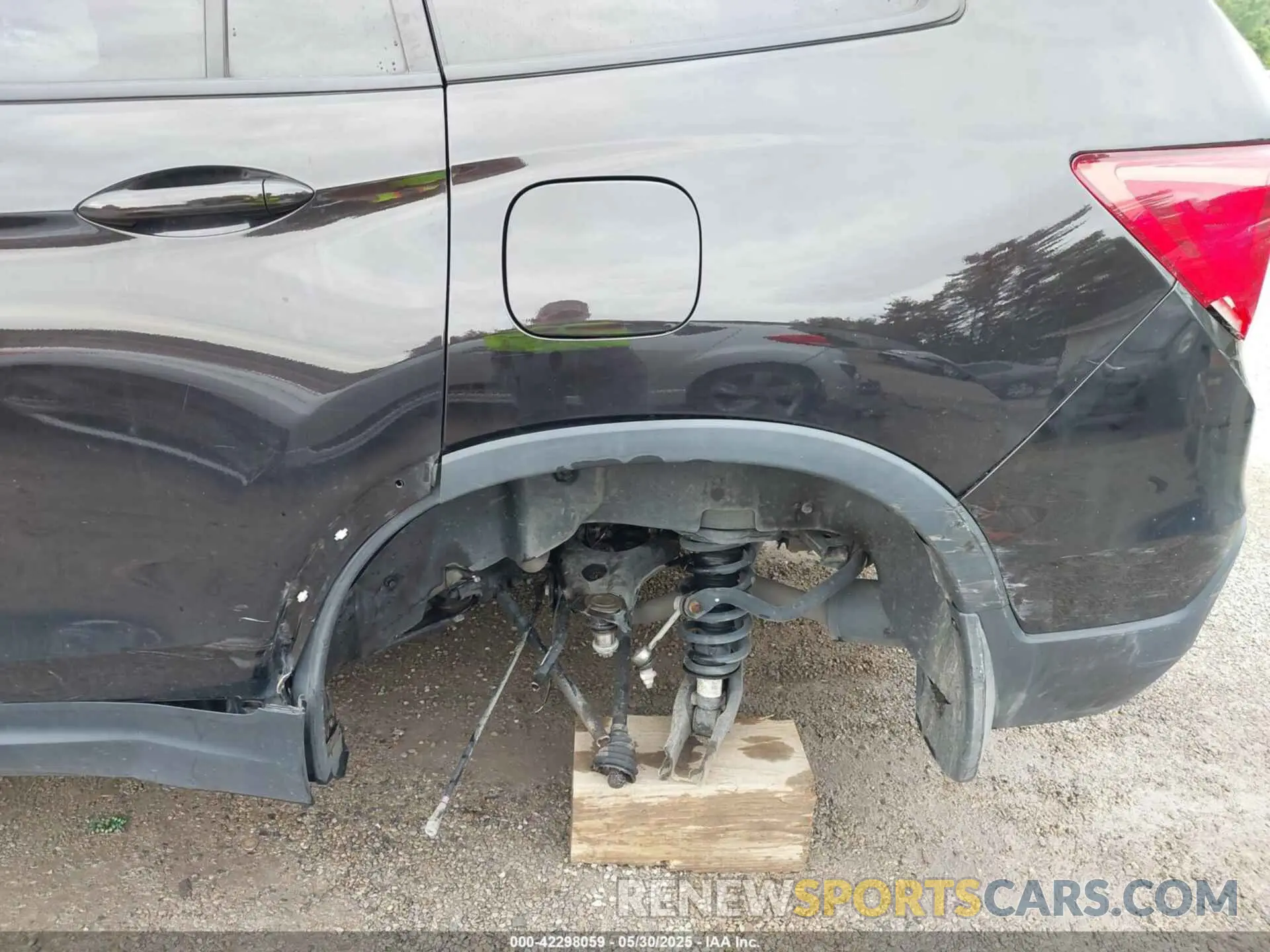 6 Photograph of a damaged car 5FNYF8H23KB025307 HONDA PASSPORT 2019